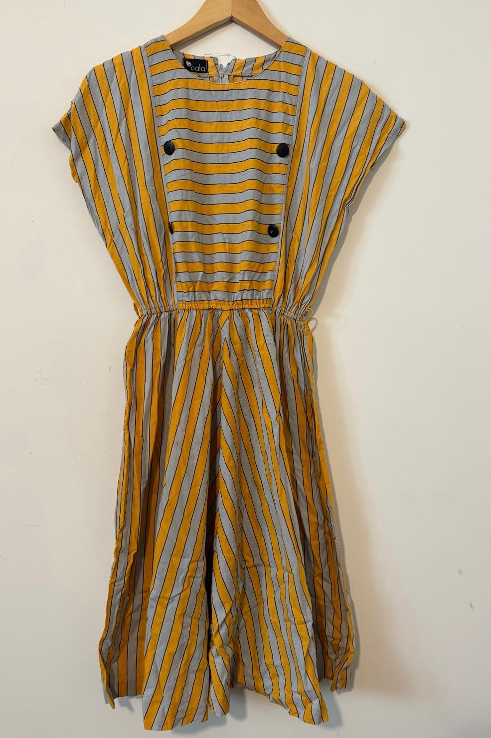 שמלת וינטג' חרדל אפור פסים