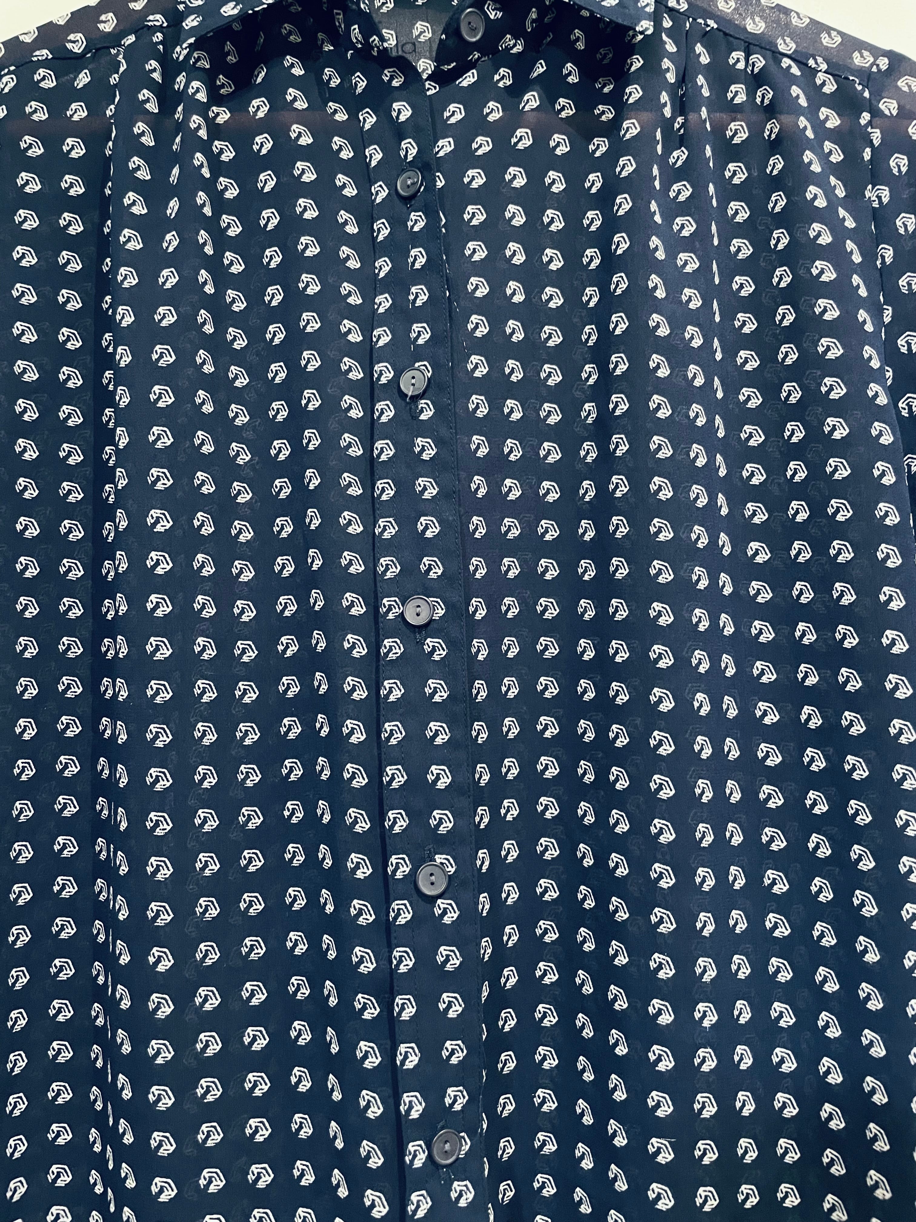 חולצת וינטג׳ מחברים