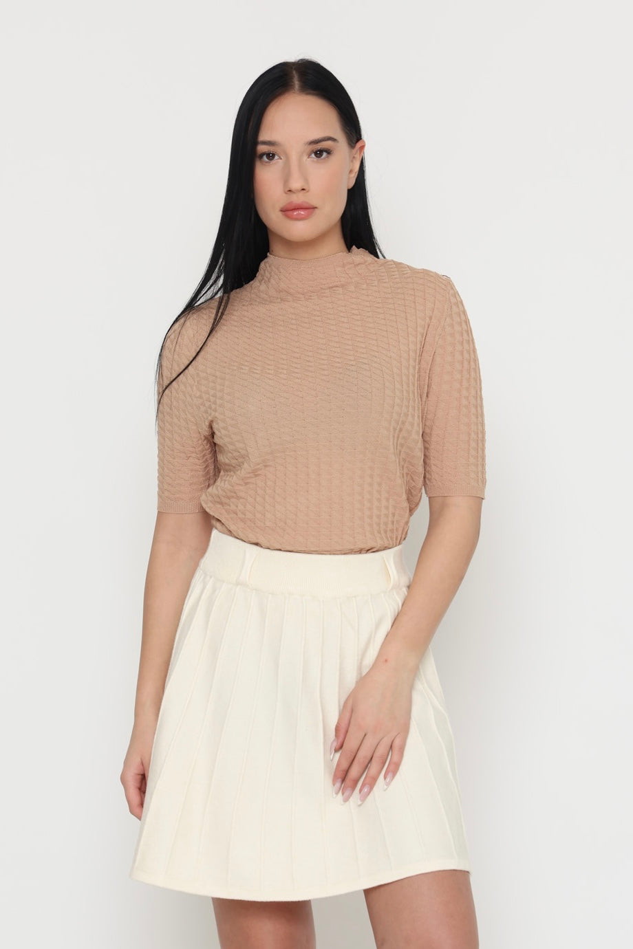 חצאית צמר מיני