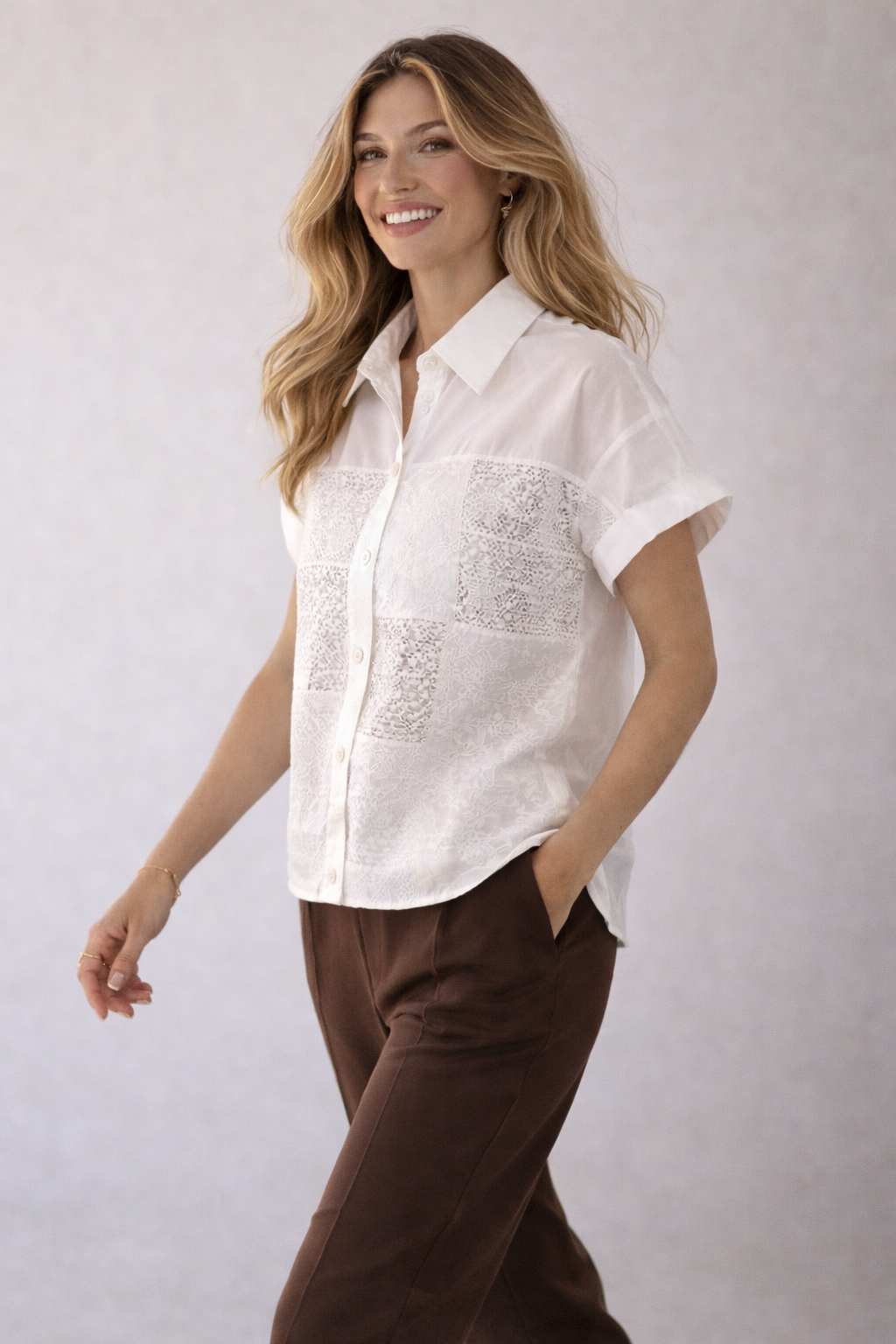 חולצה ריבועי הפתעות