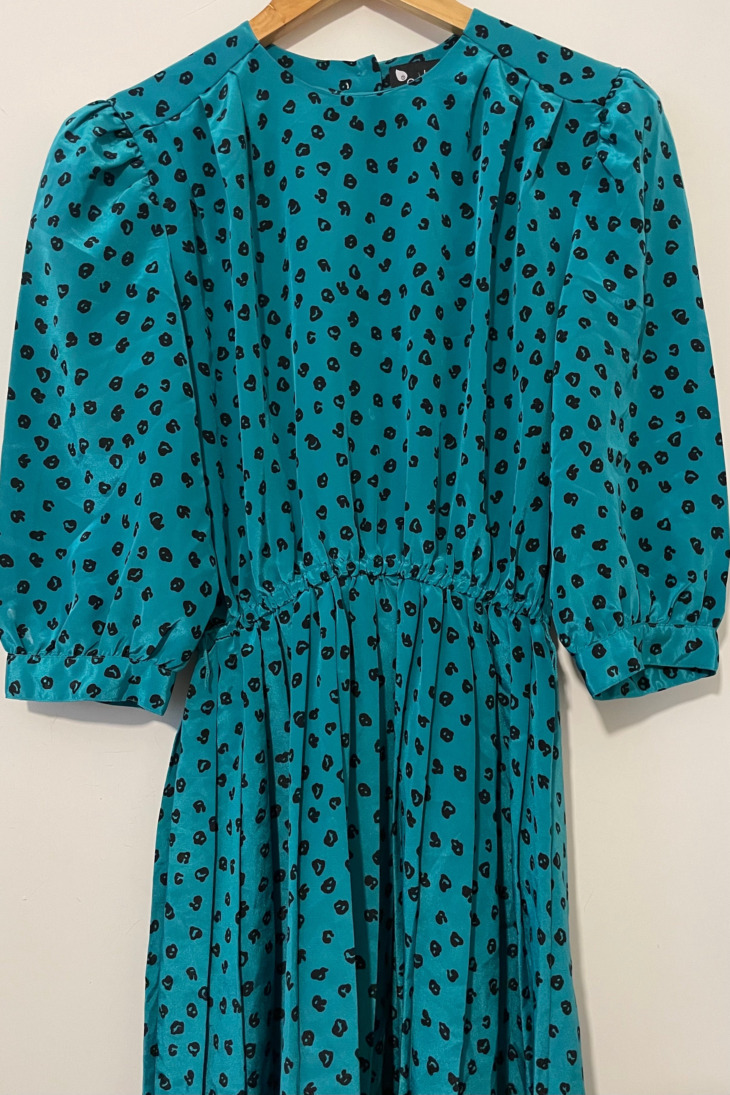 שמלת וינטג' תכלכל