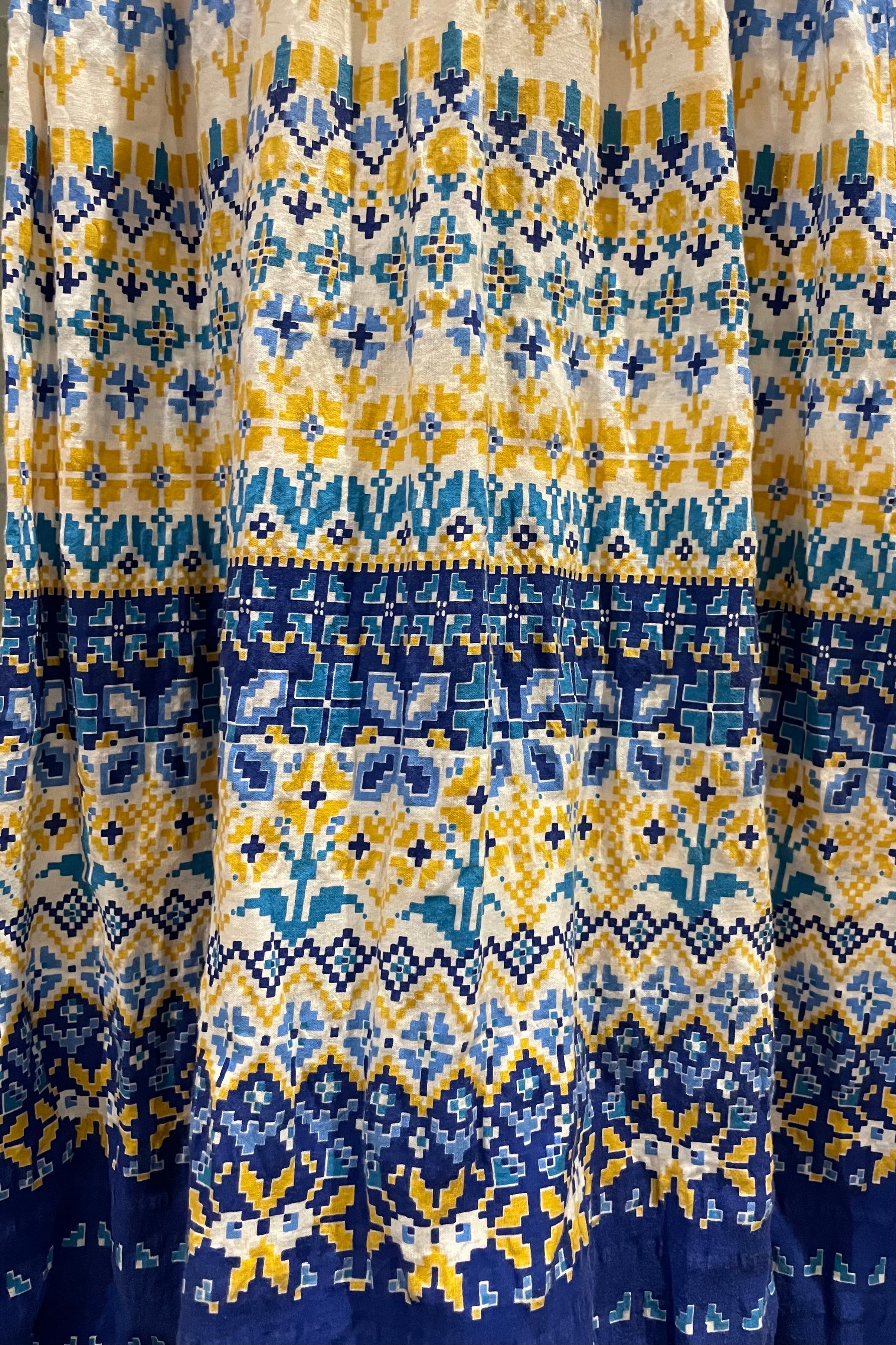 שמלת וינטג קרן שמש