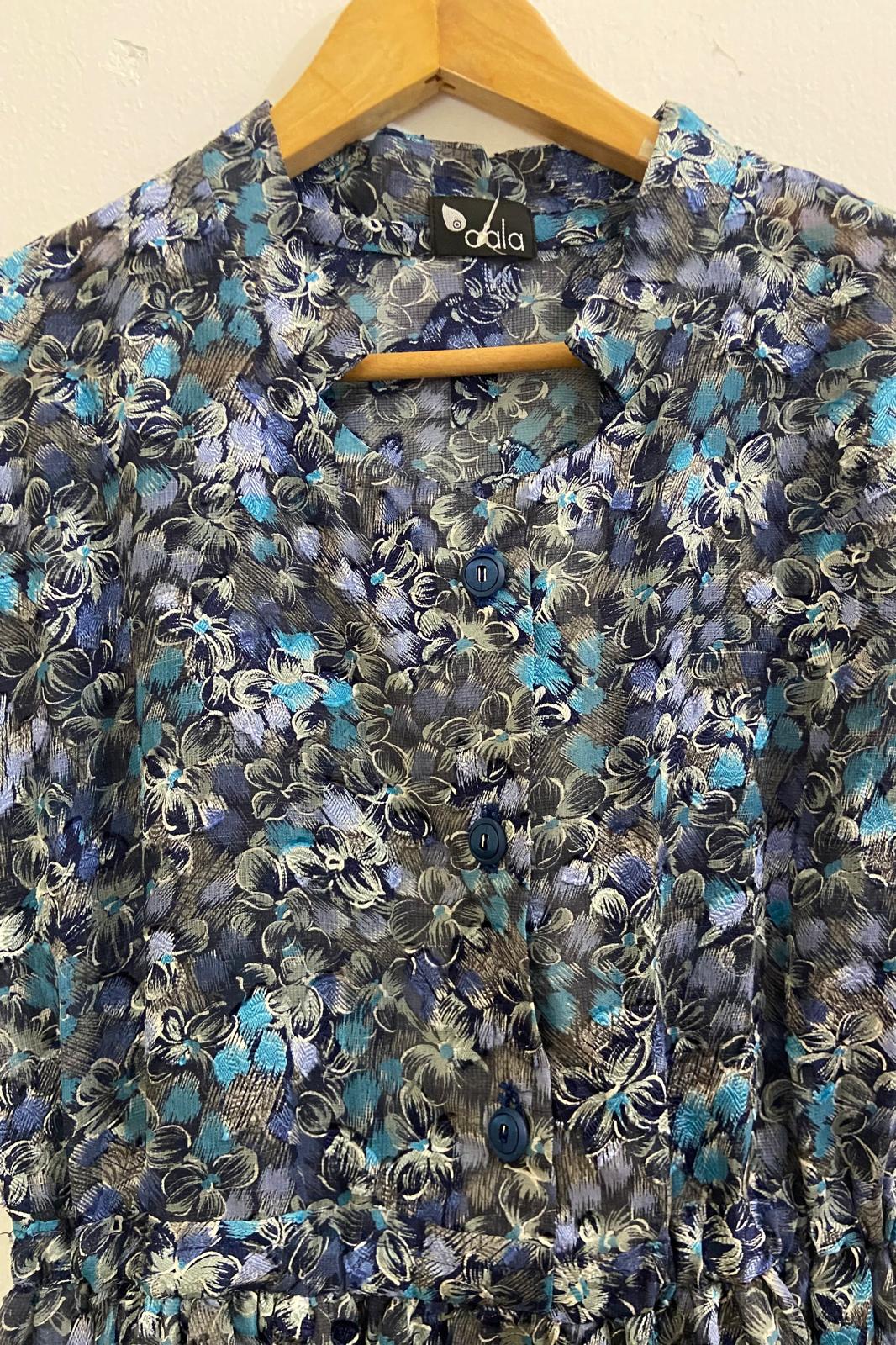 שמלת וינטג' פרחונית בגווני כחול