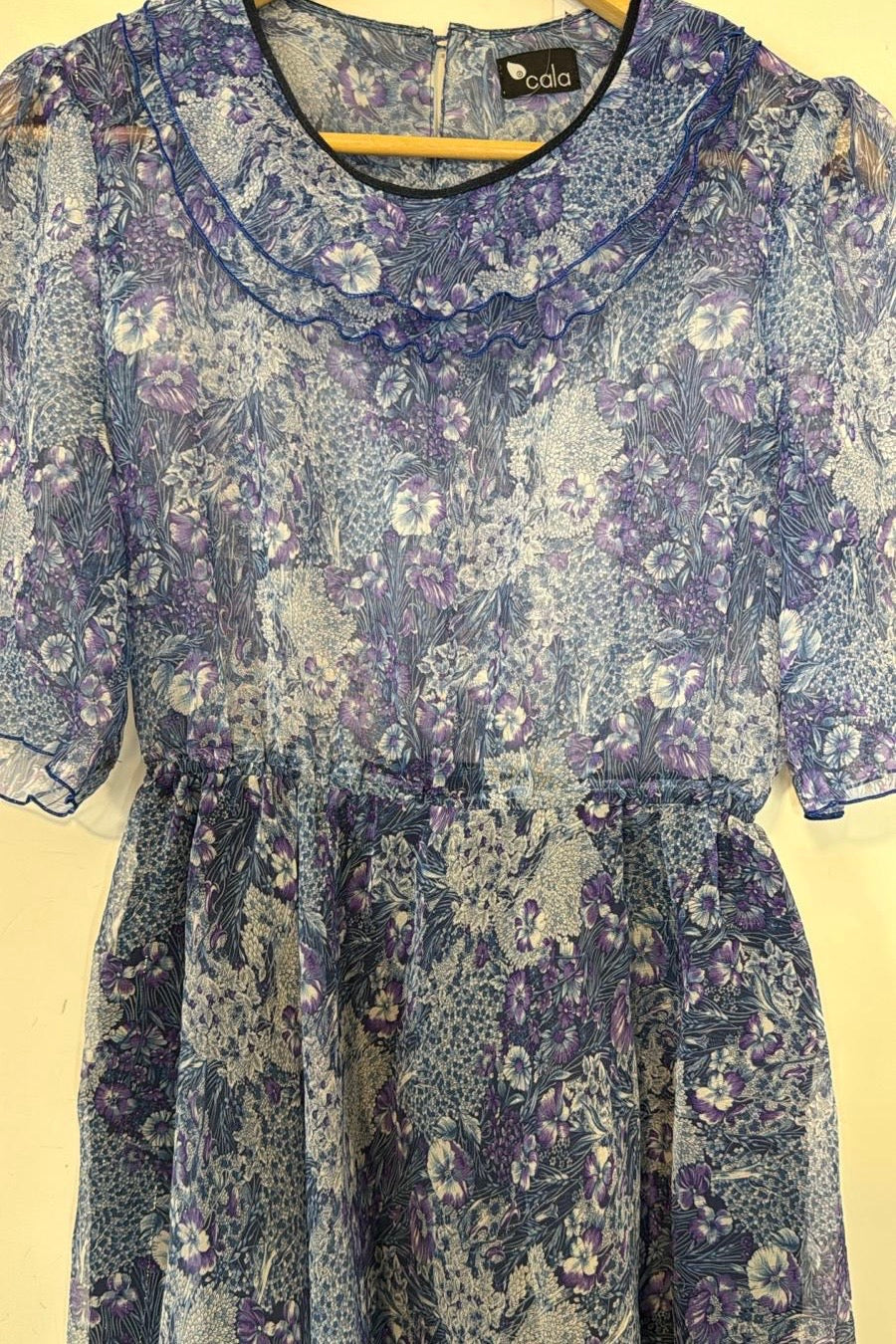 שמלת וינטג' פרחונית צווארון כפול שקפקפה