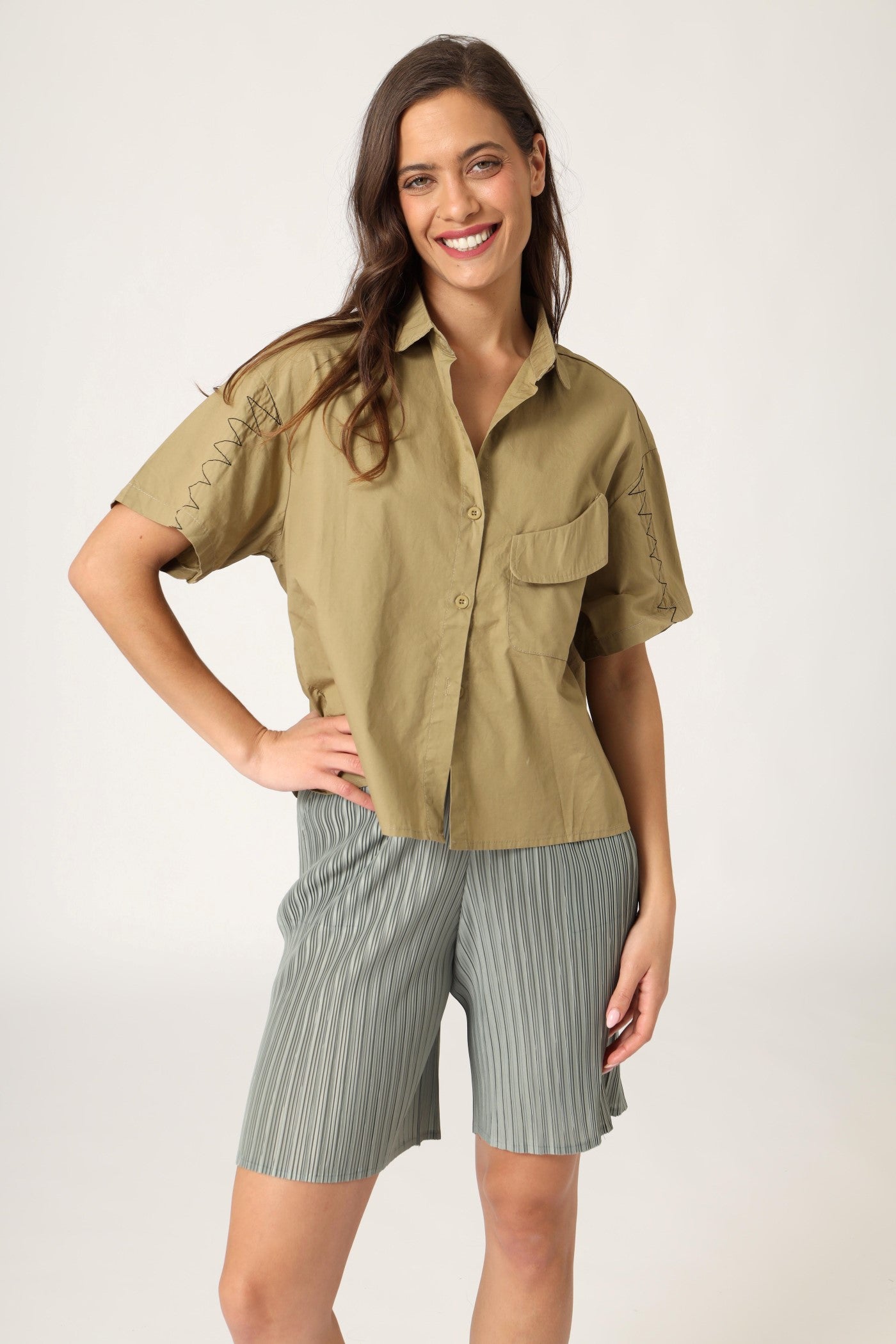 מכנסיי פליסה חלק