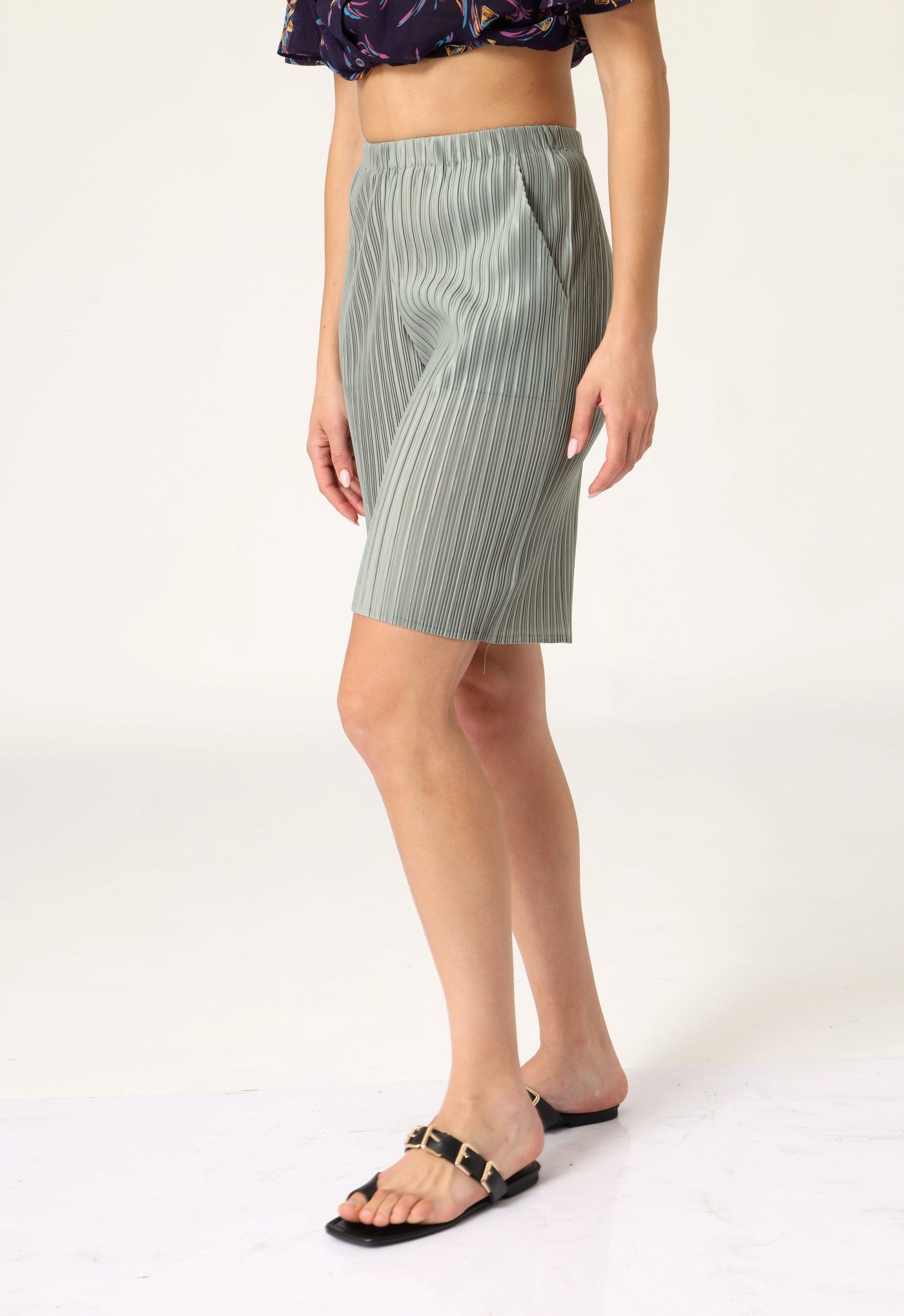 מכנסיי פליסה חלק