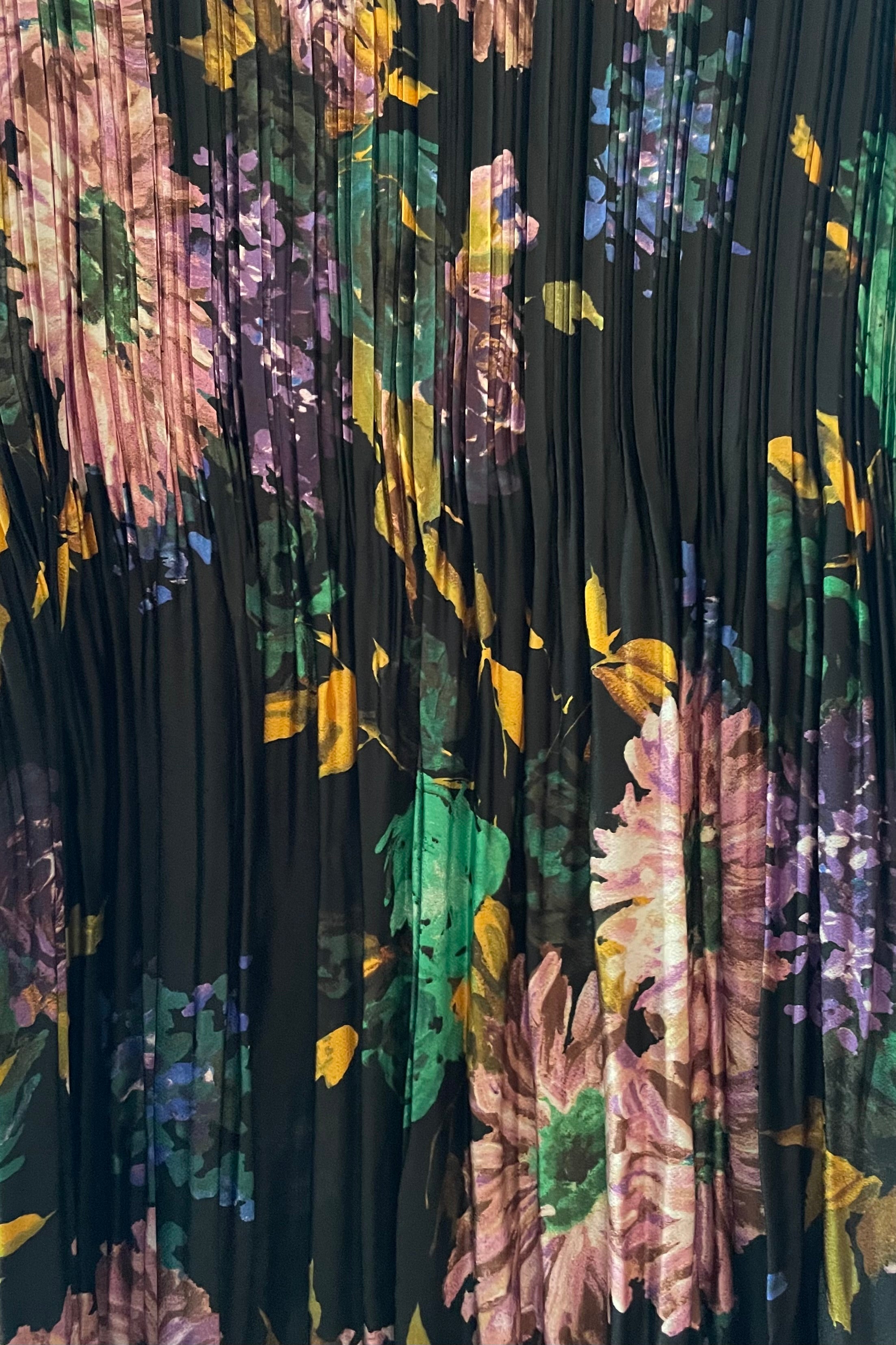 שמלת פליסה שחור