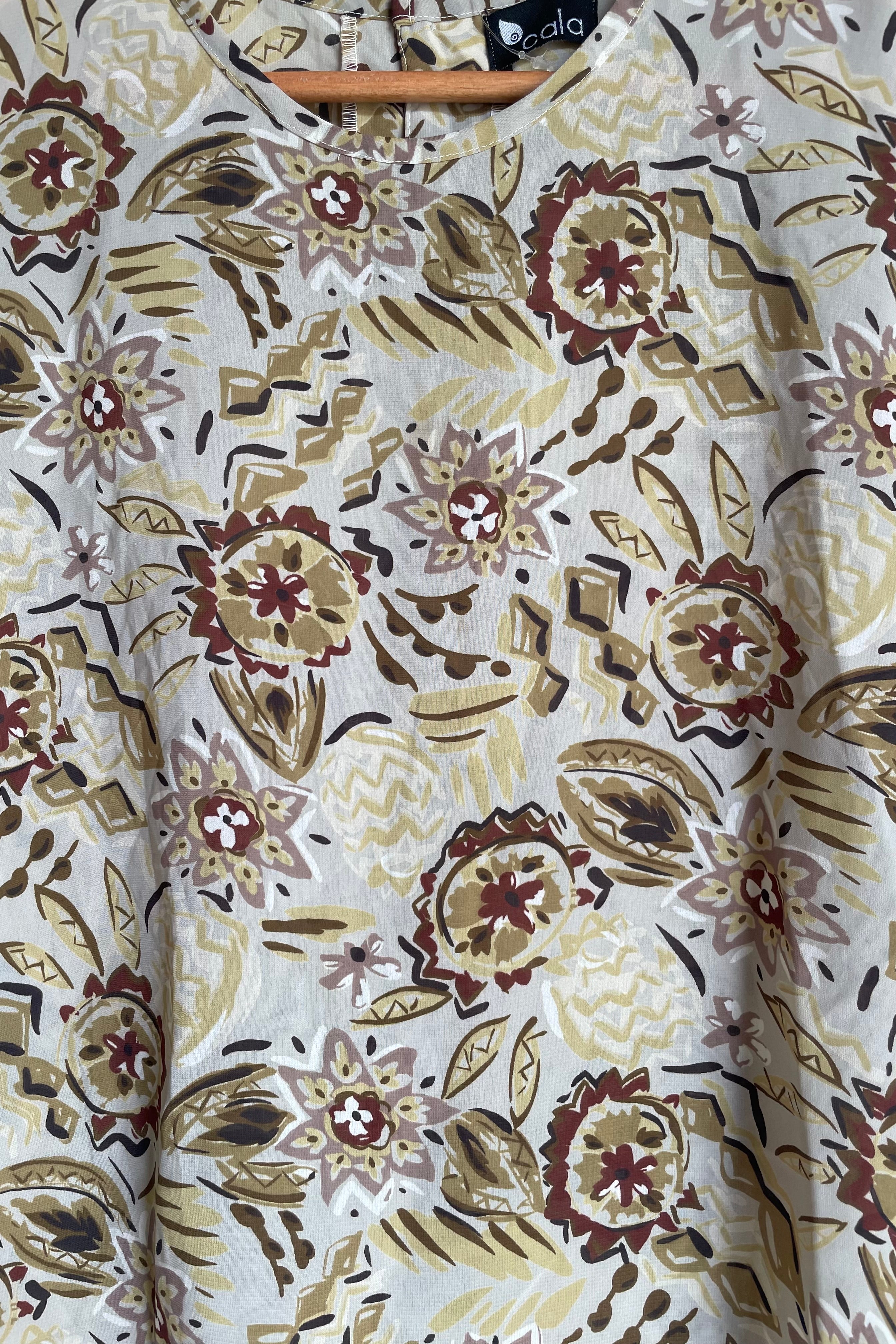 חולצת וינטג׳ שילובים