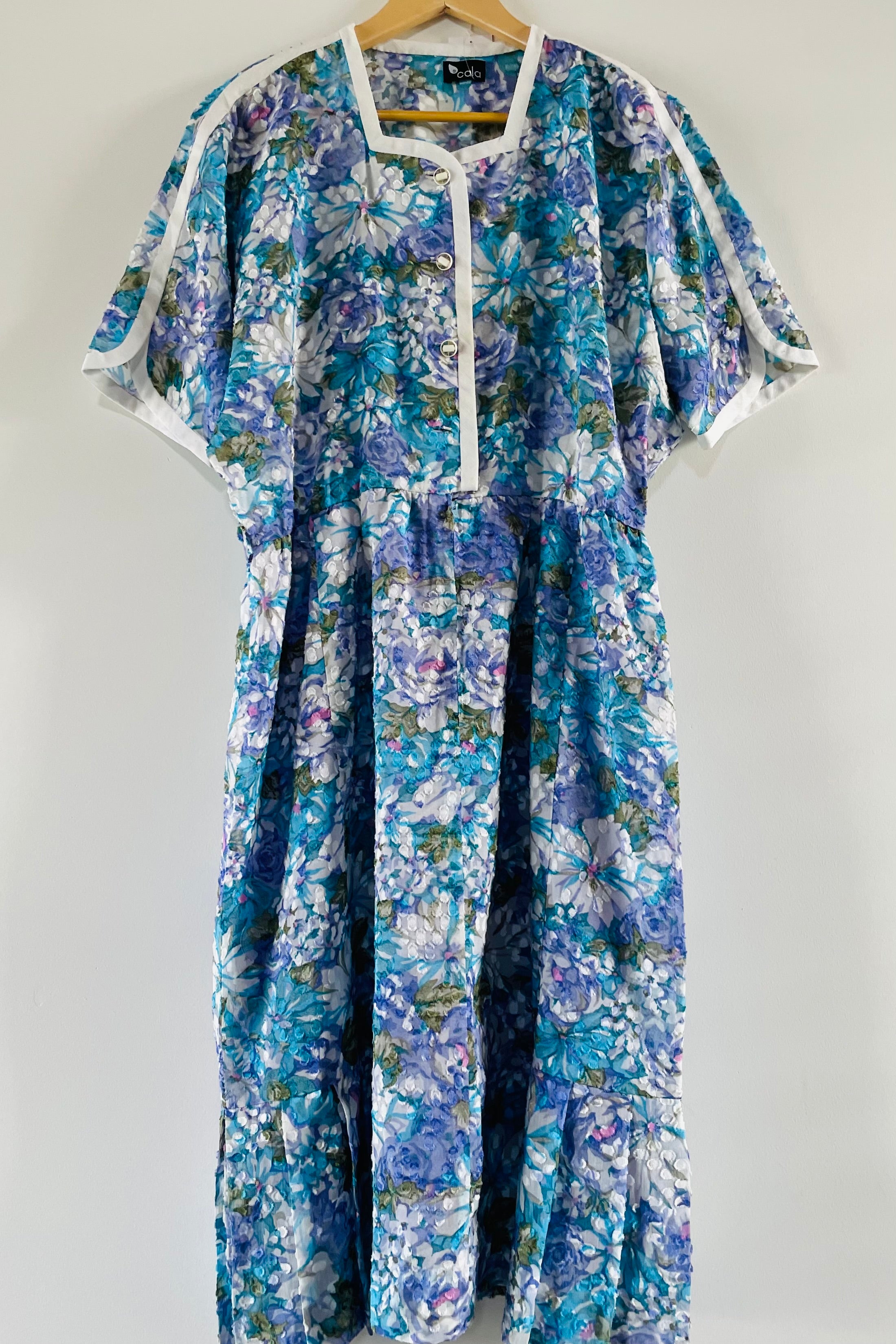 שמלת וינטג׳ כוכבית