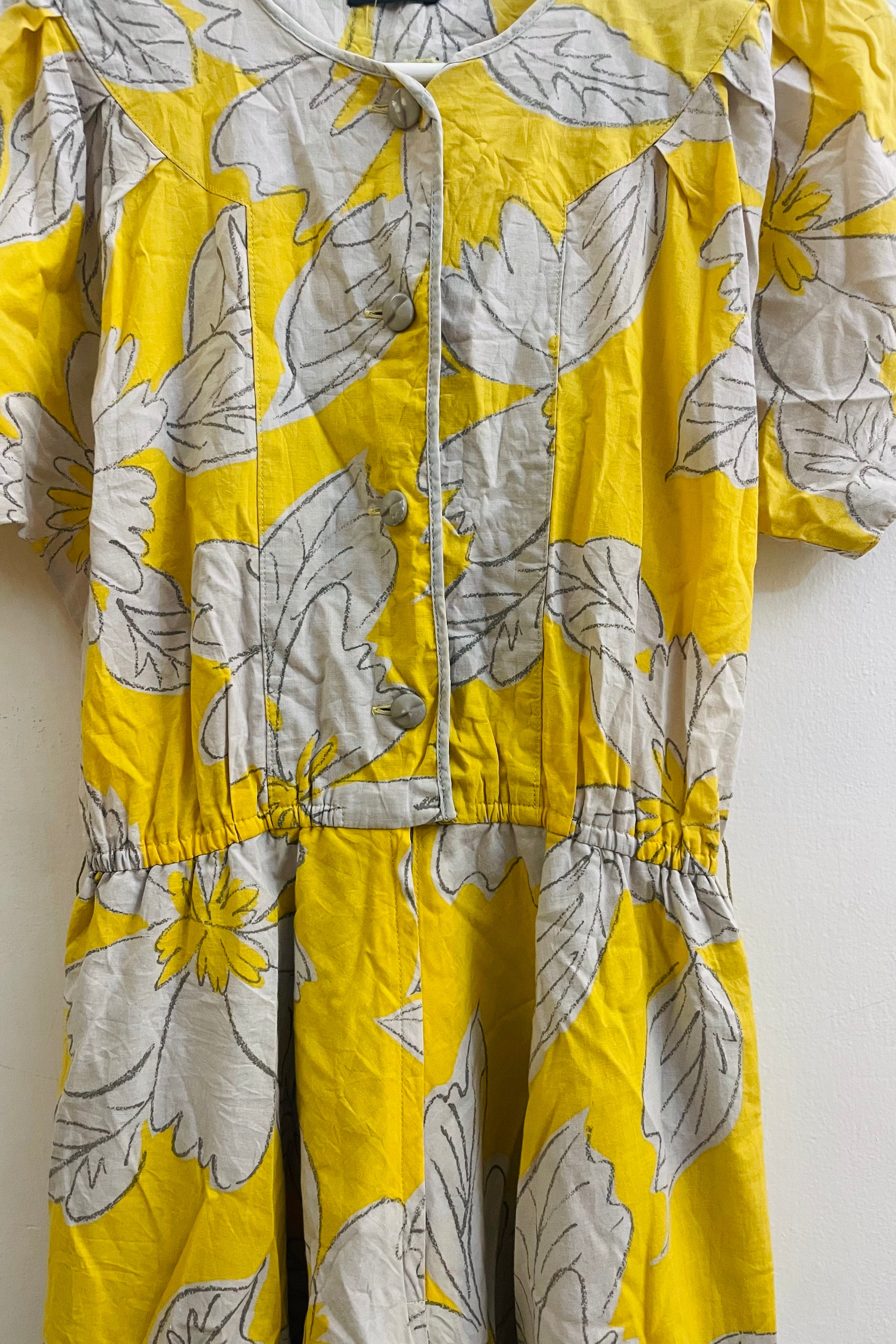 שמלת וינטג׳ שמש