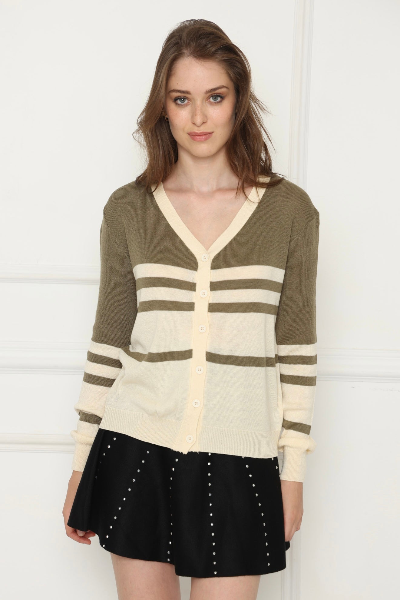 קרדיגן פסי בז'