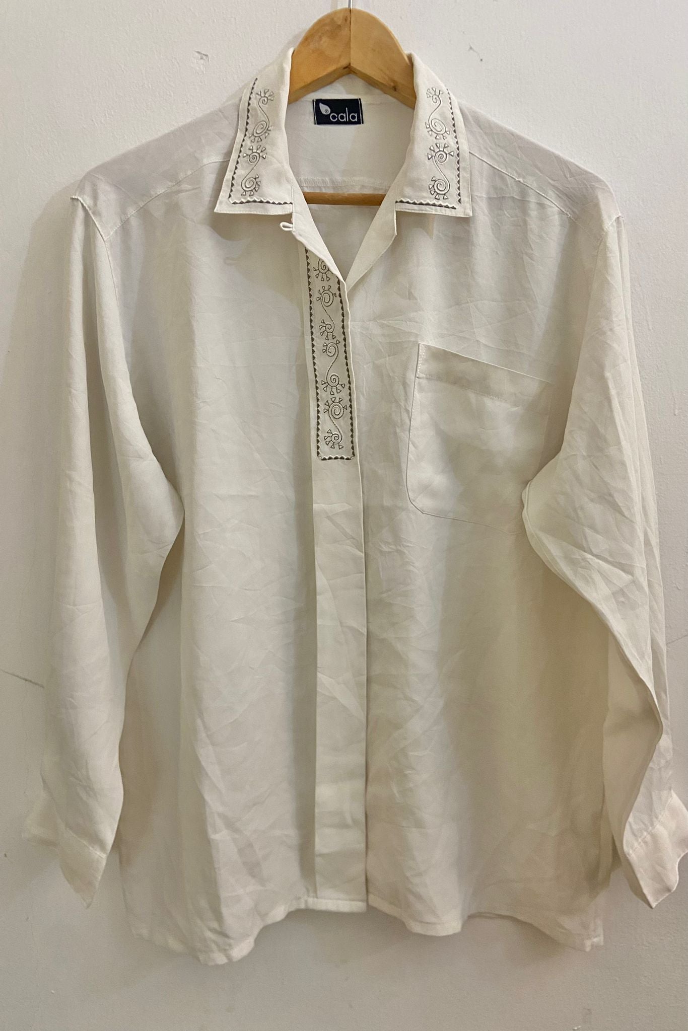 חולצת וינטג' רקמה אפורה