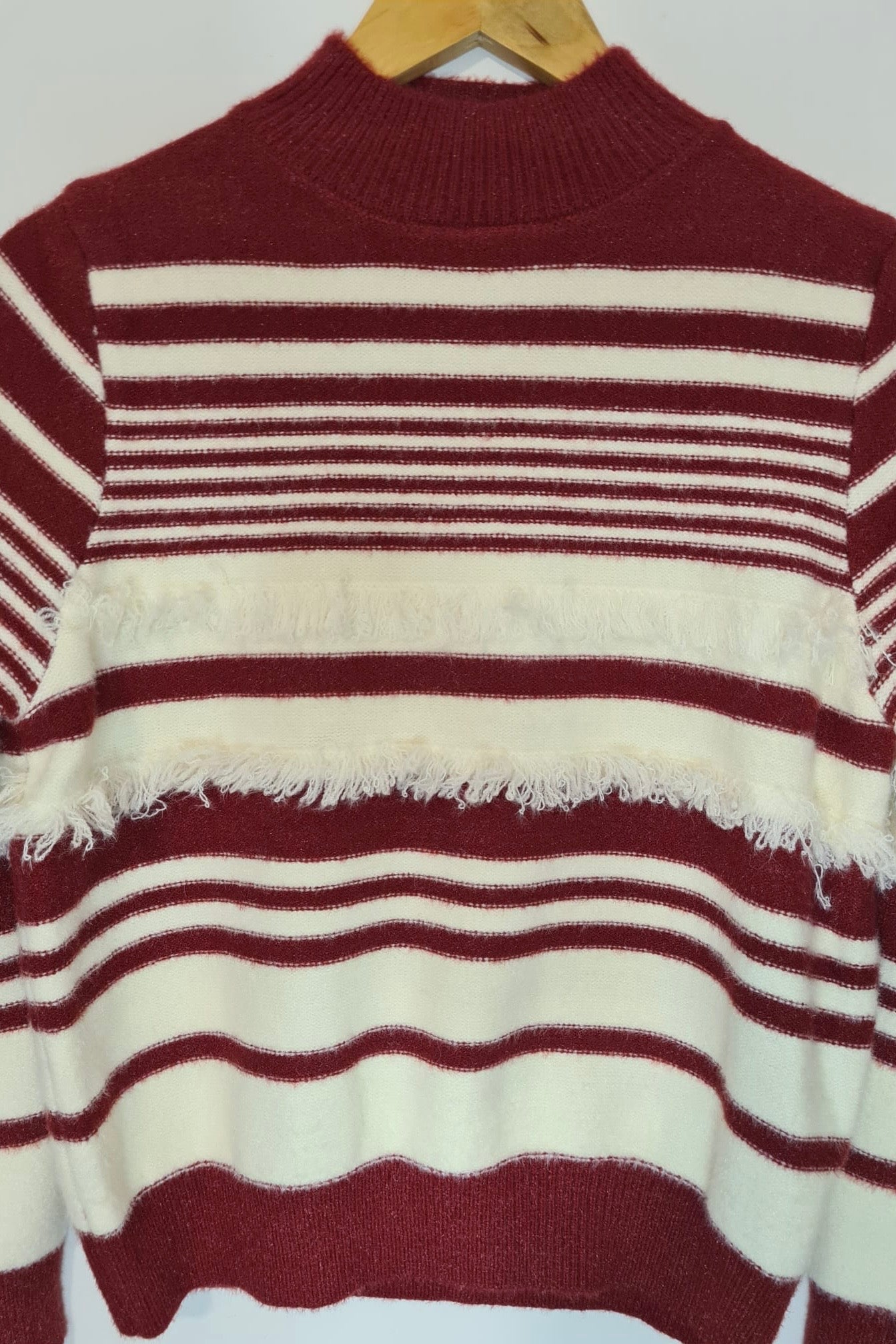 סריג אדום לבן חורף