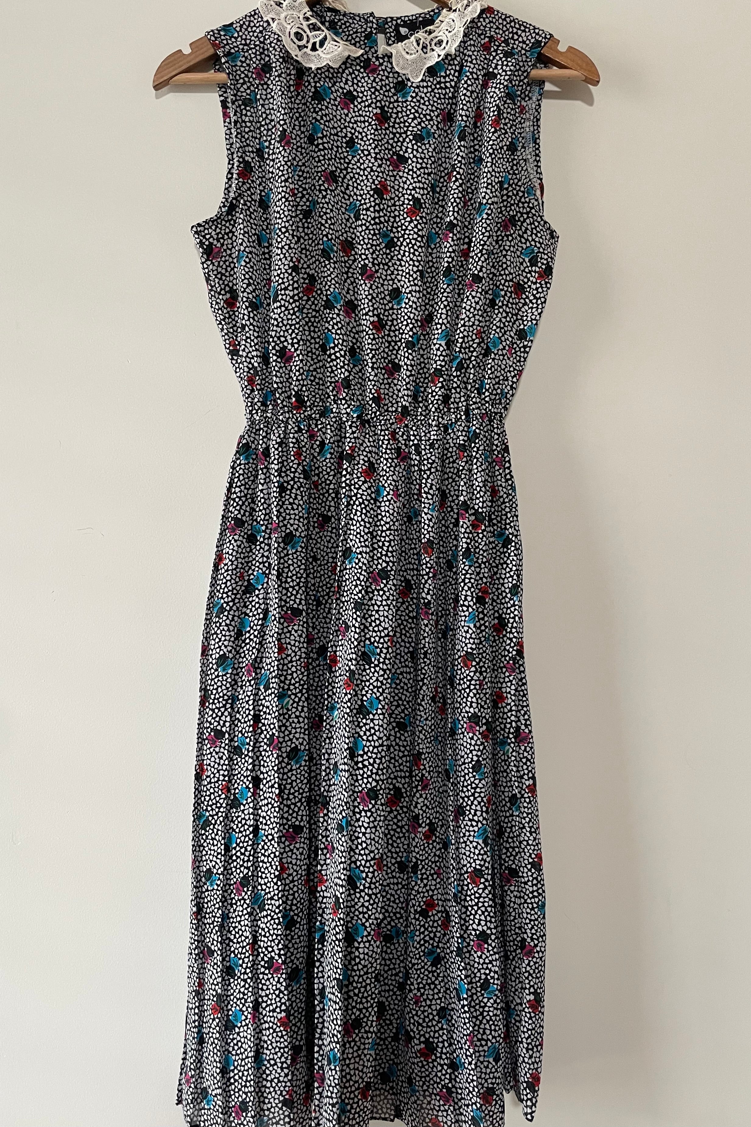 שמלת וינטג׳ שולי