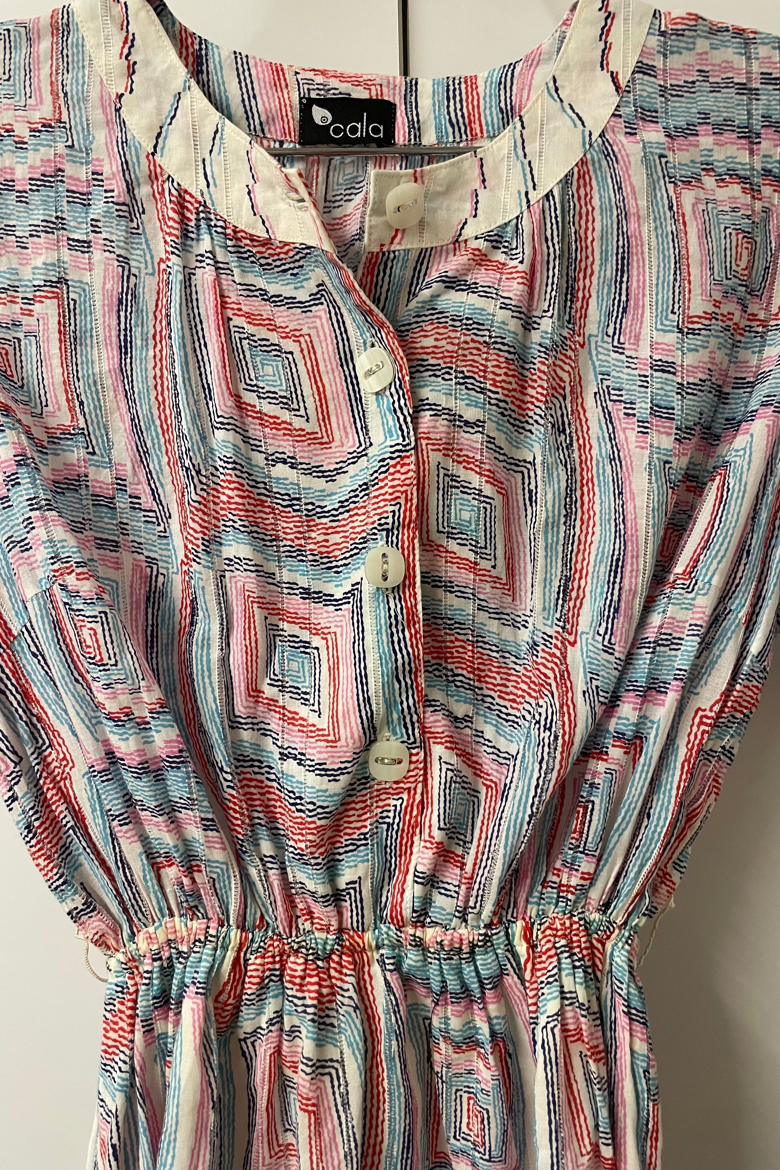 שמלת וינטג׳ נוגה