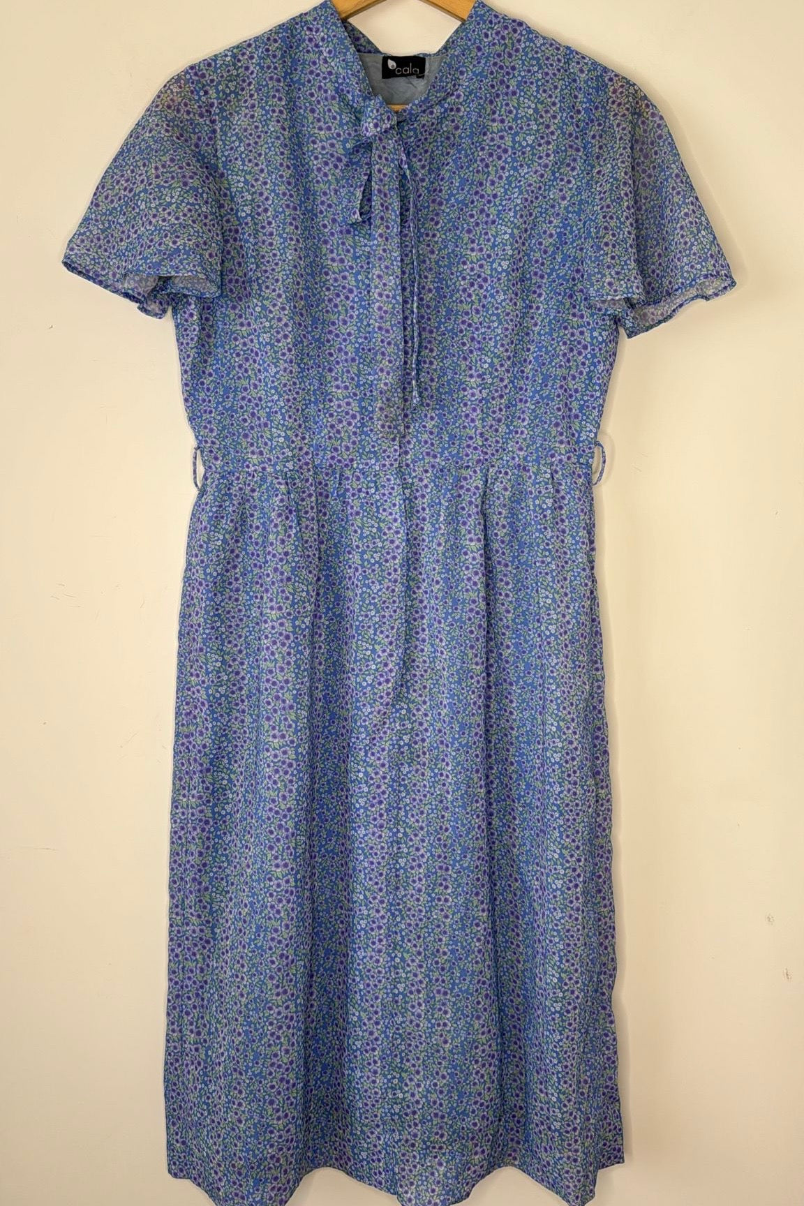 שמלת וינטג' קשירה קדמית פרחים סגלגלים