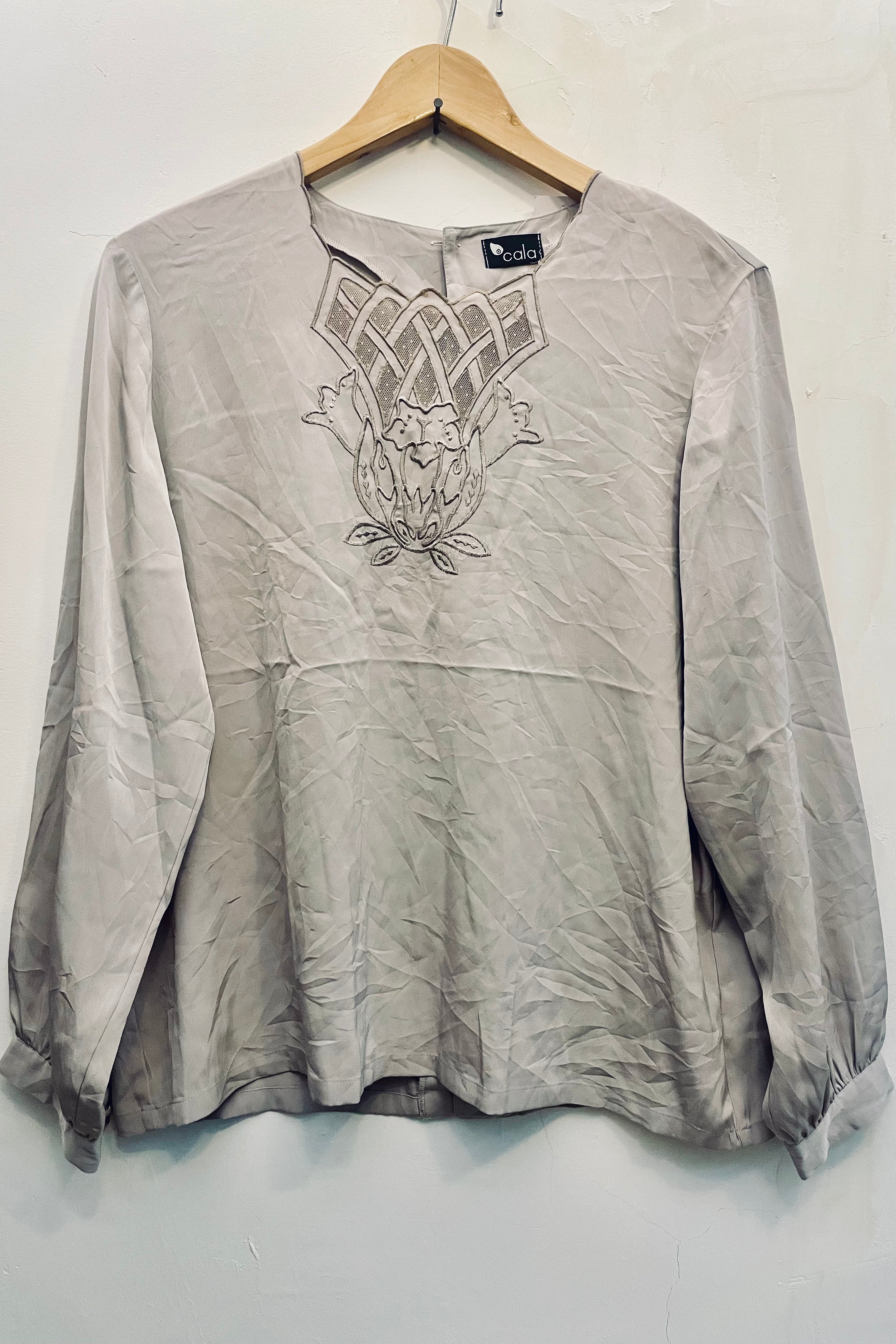 חולצת וינטג׳ לוטוס