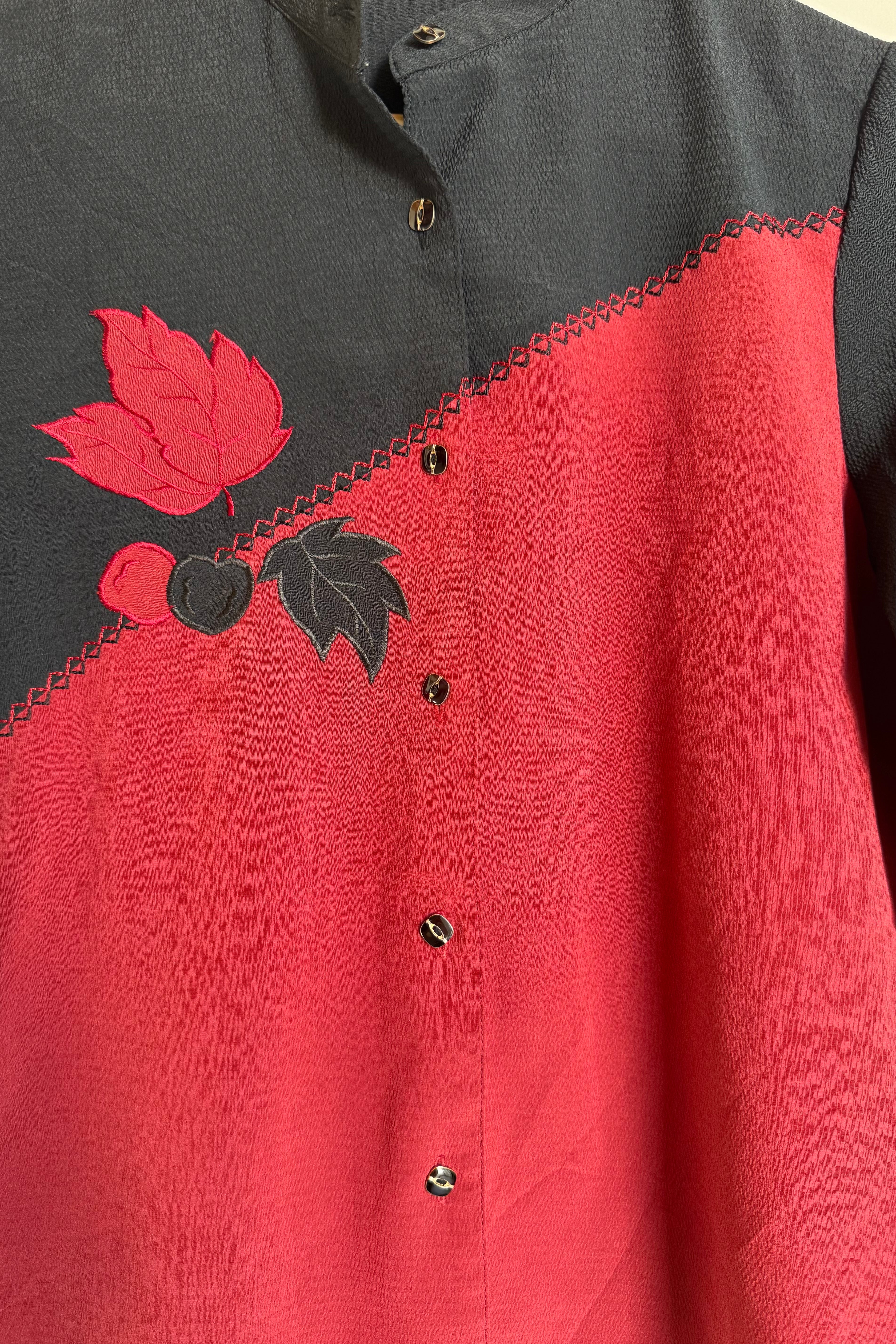 חולצת וינטג׳ פזית