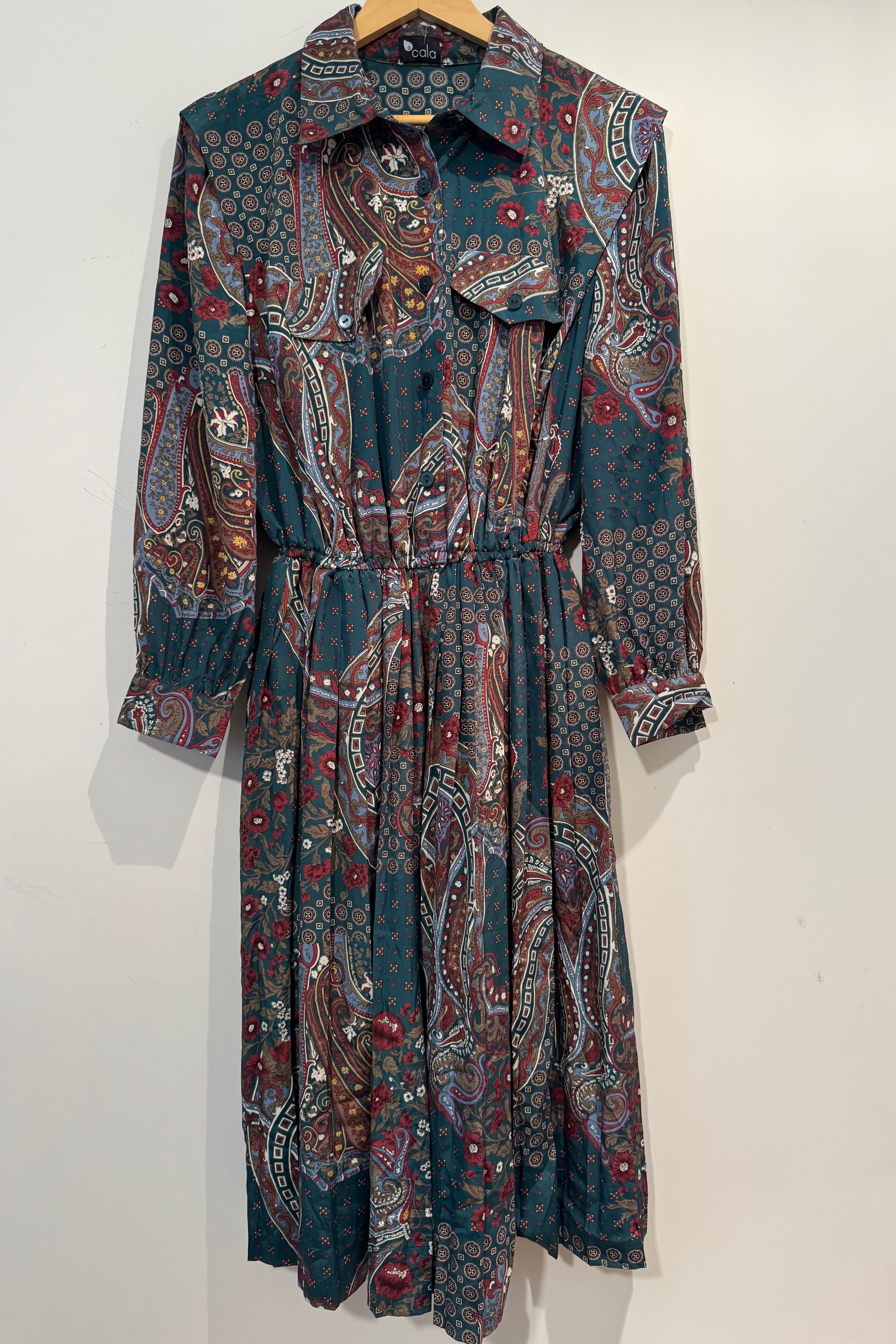 שמלת וינטג׳ גלילית