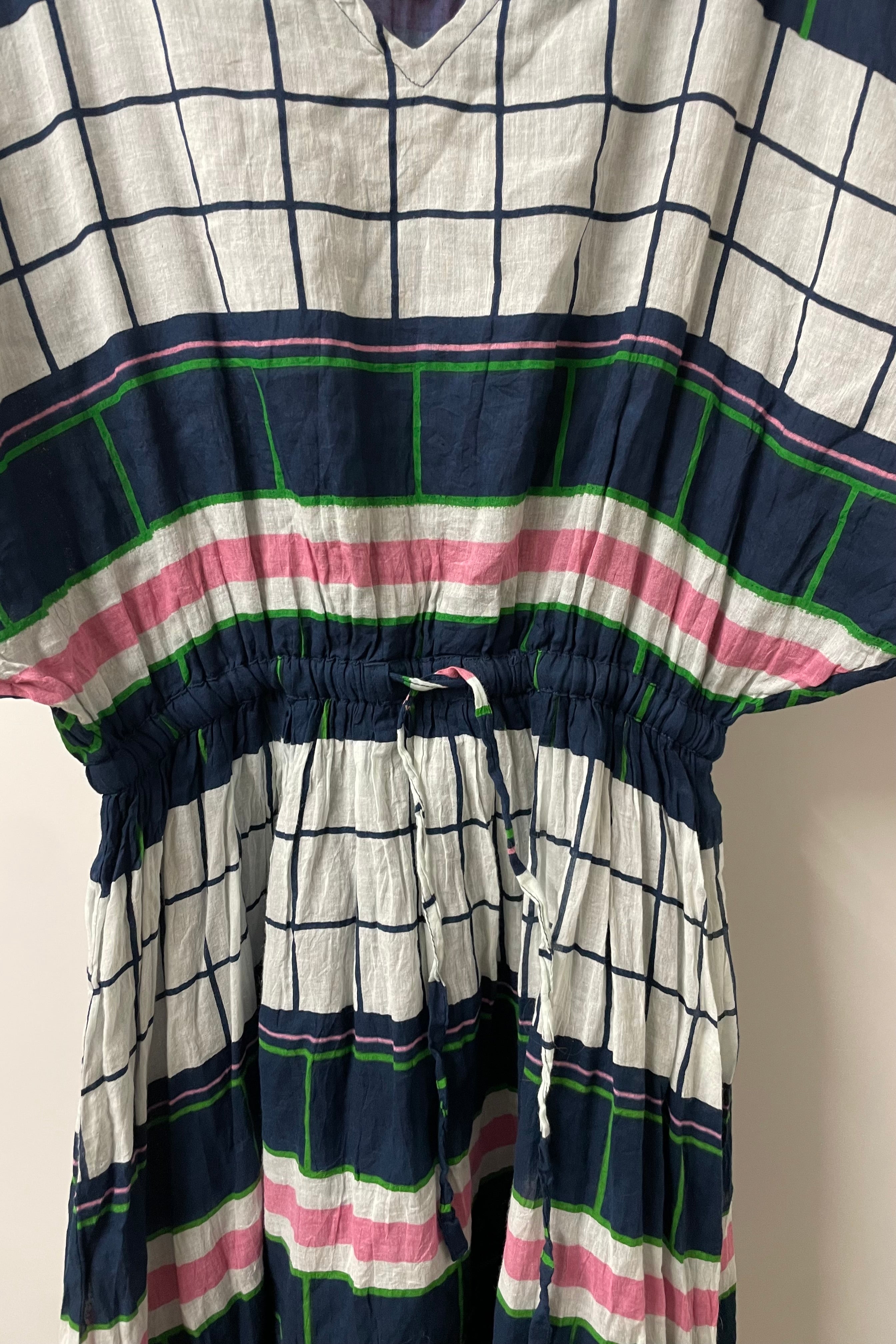 שמלת וינטג׳ קובית