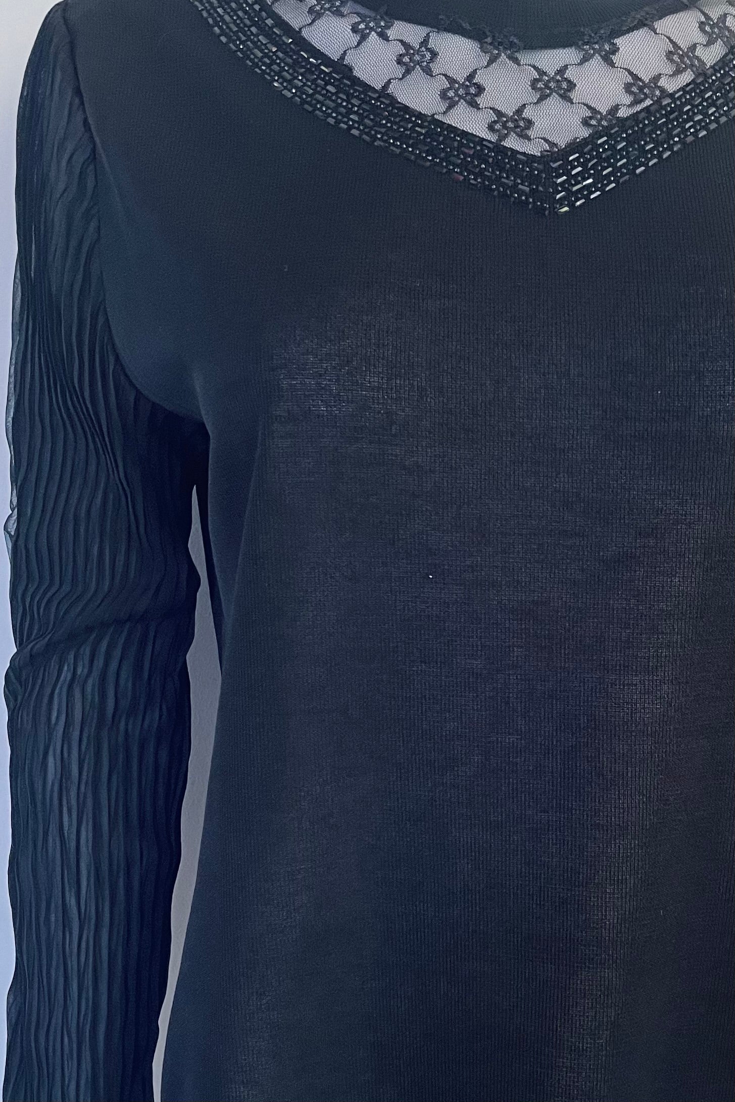 חולצת מפתח תחרה