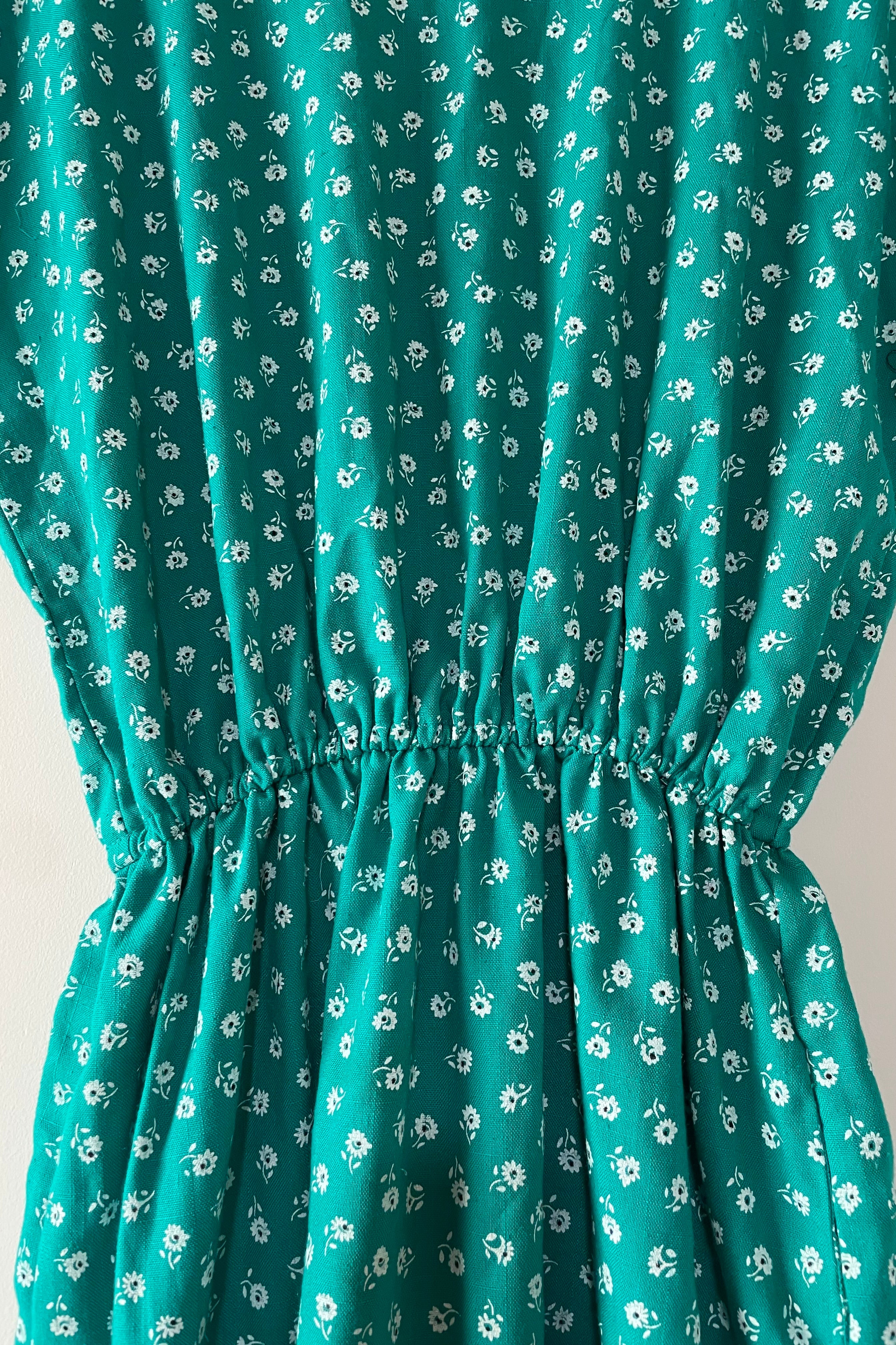 שמלת וינטג׳ פלה