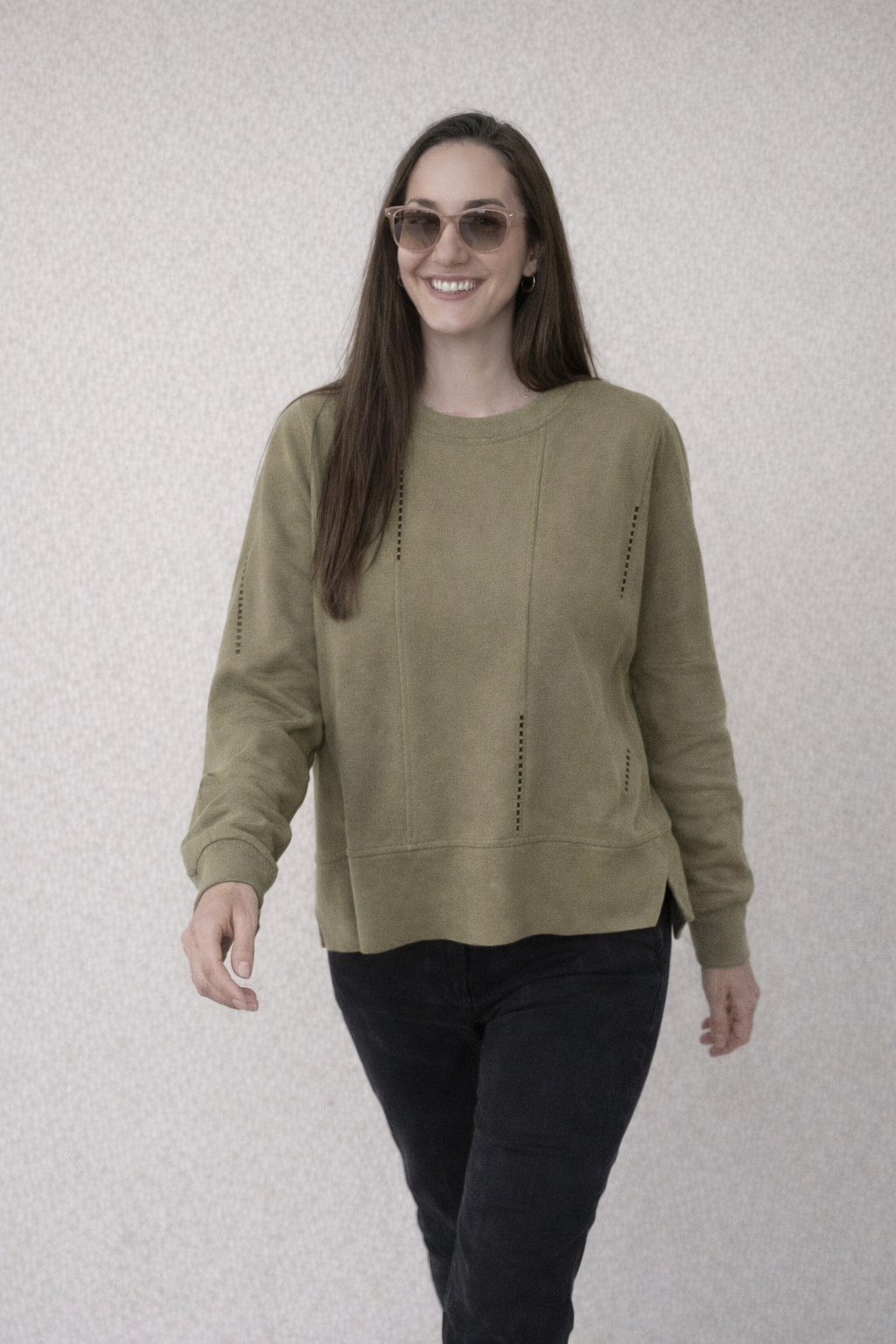 חולצת קישוטים זעירים