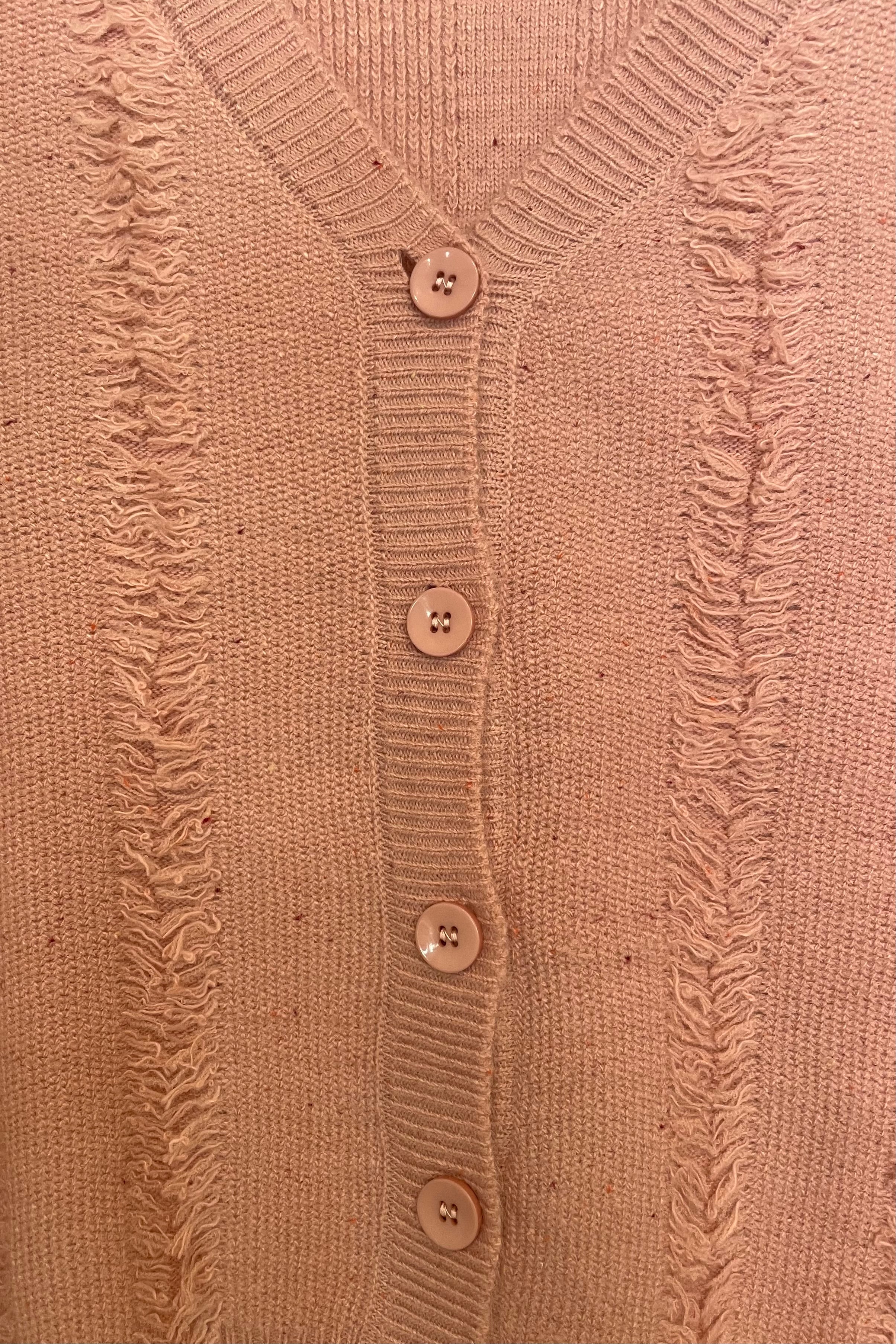 קרדיגן ורוד פרימות