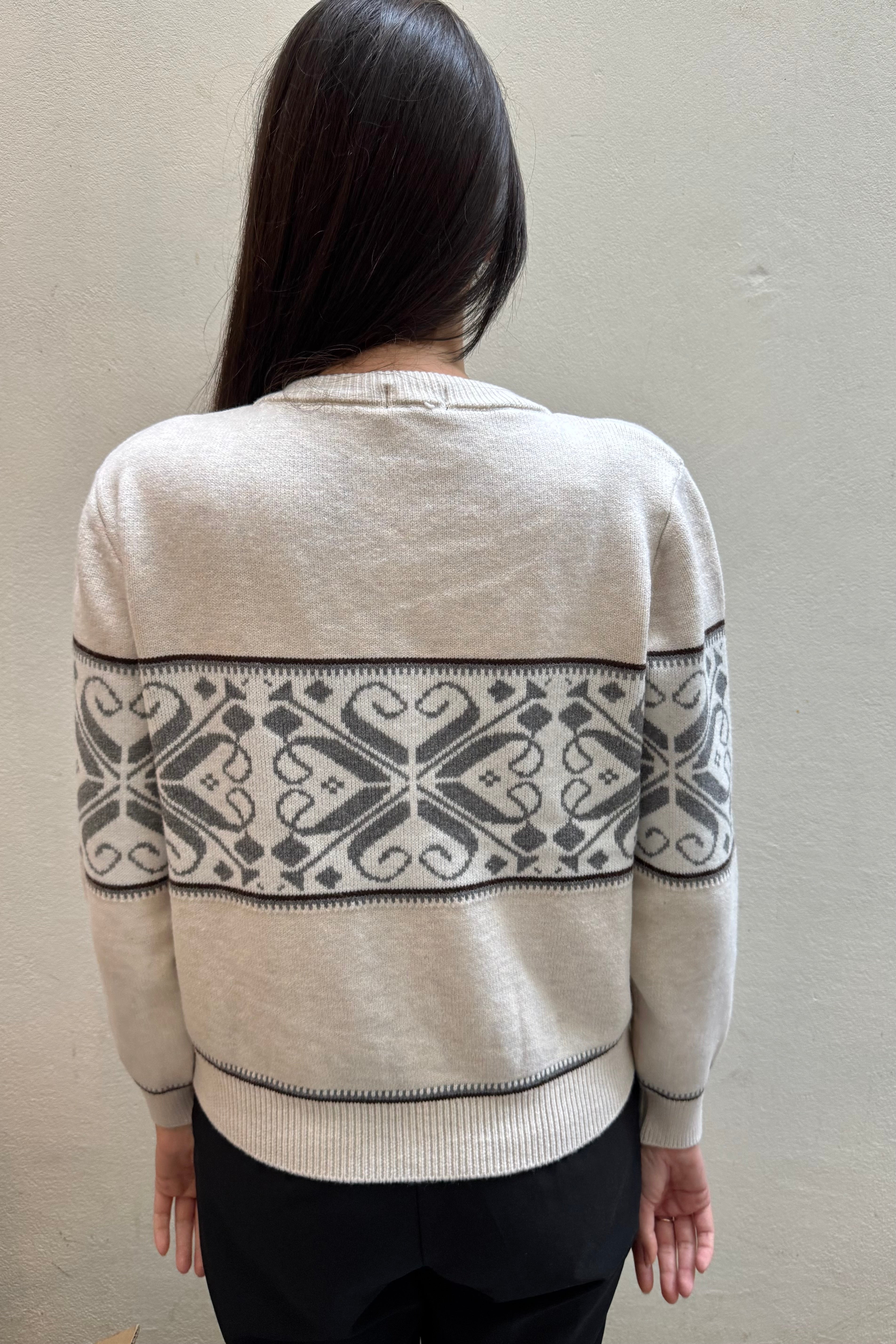 קרדיגן מרכז דקורטיבי