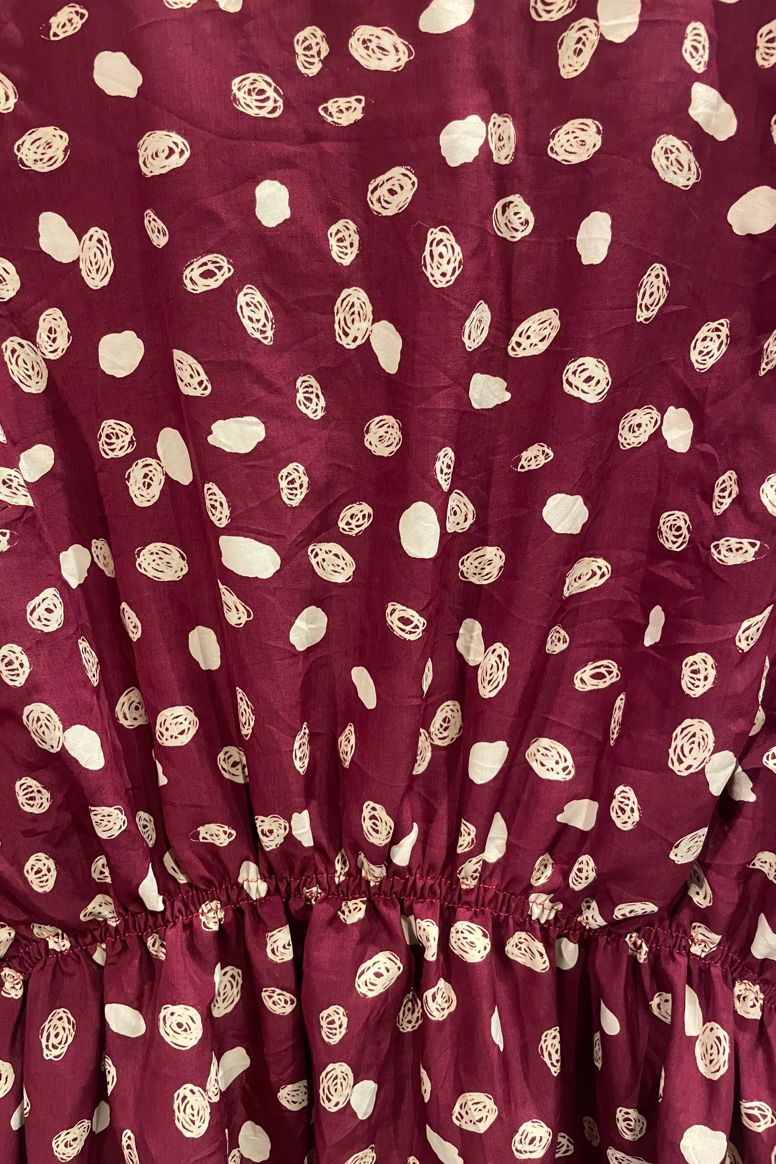 שמלת וינטג׳ נוני