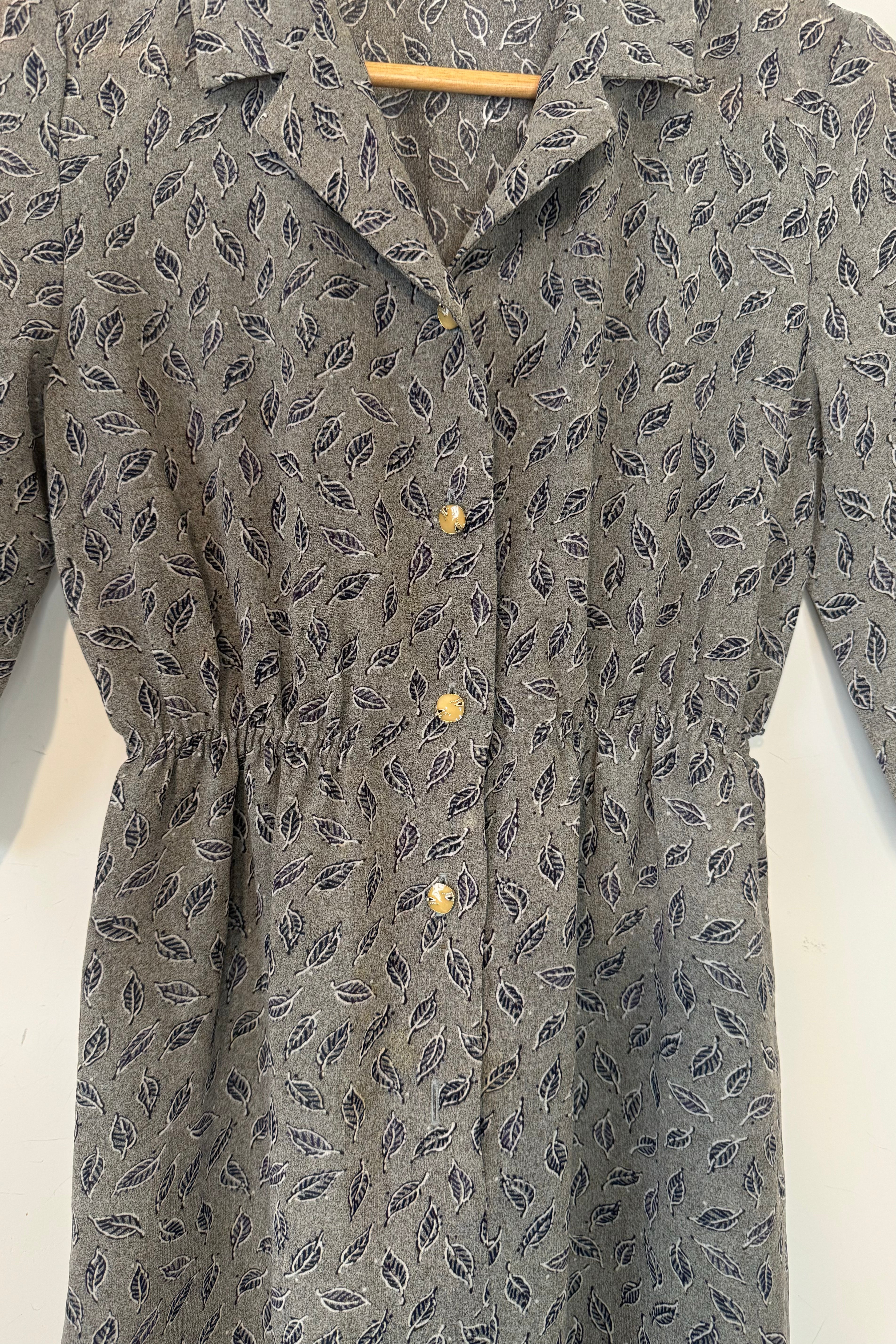 שמלת וינטג׳ עלים נידפים