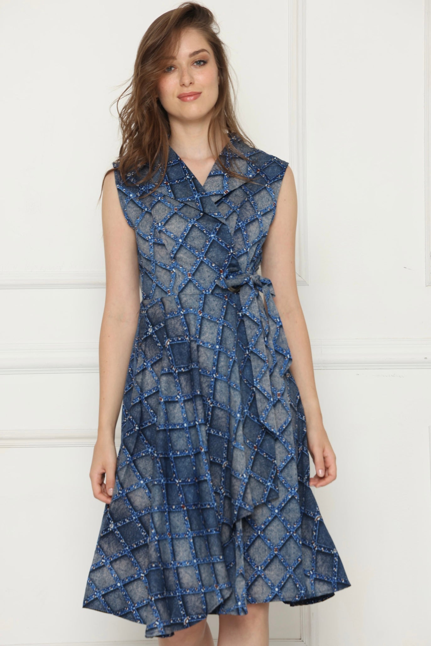 שמלת משבצות יהלומים