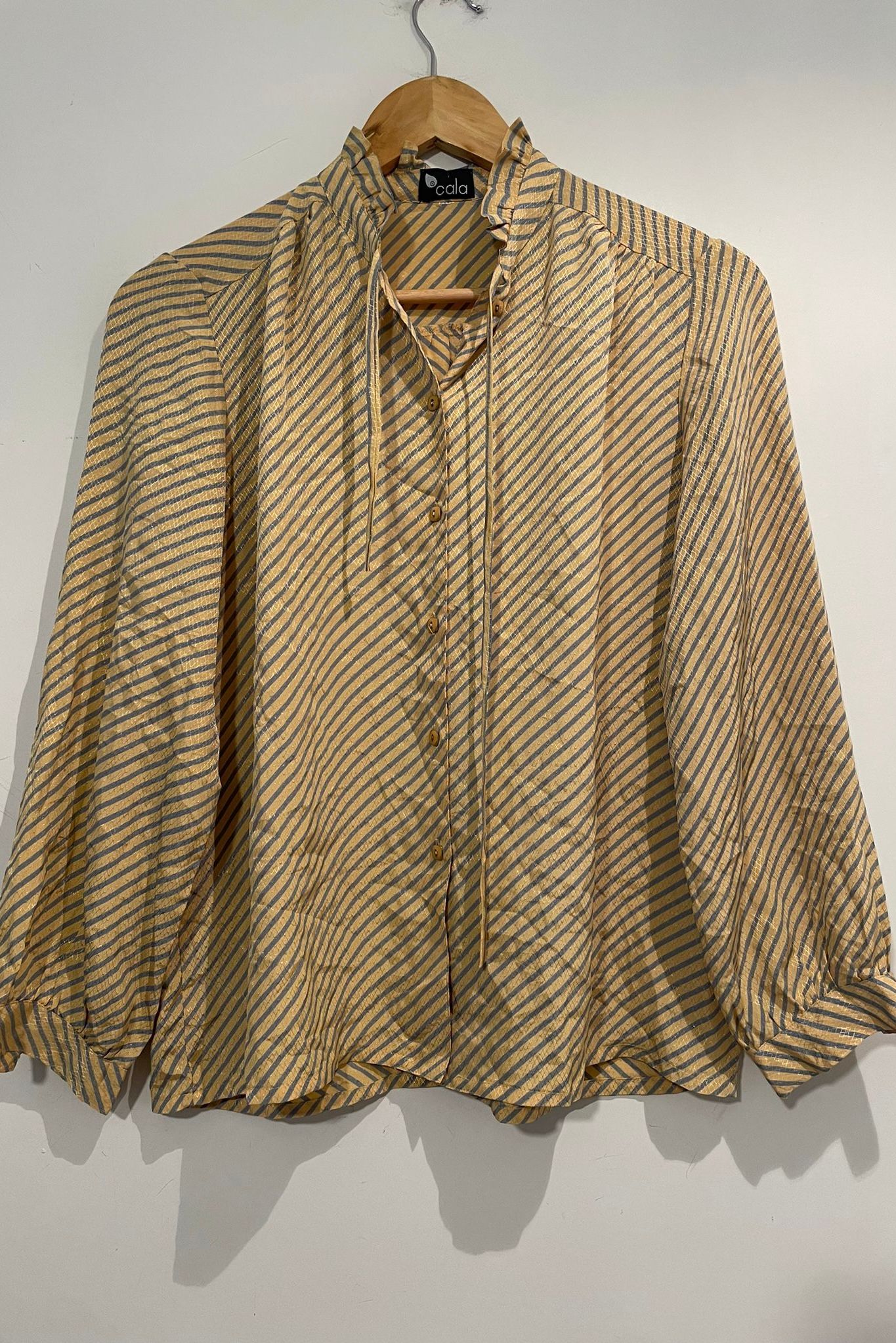 חולצת וינטג' אלכסונים