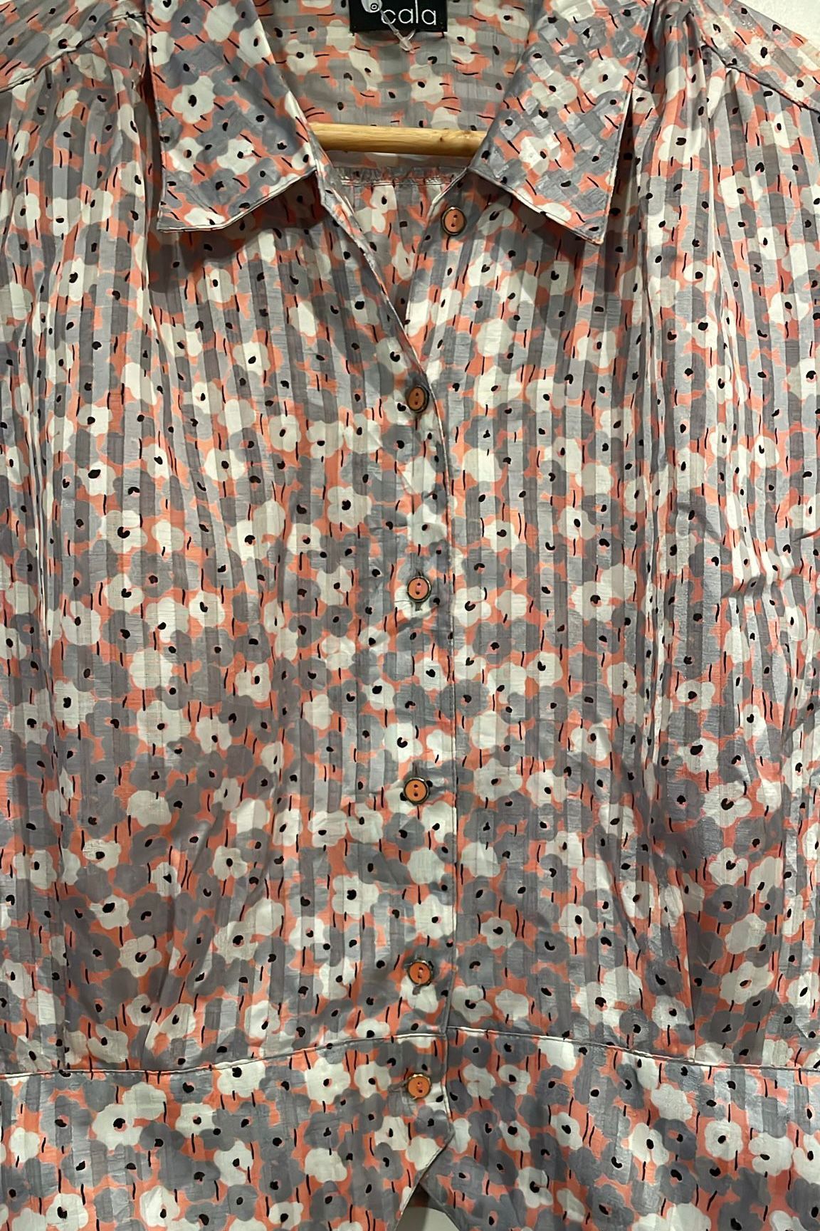 חולצת וינטג' פרחונית