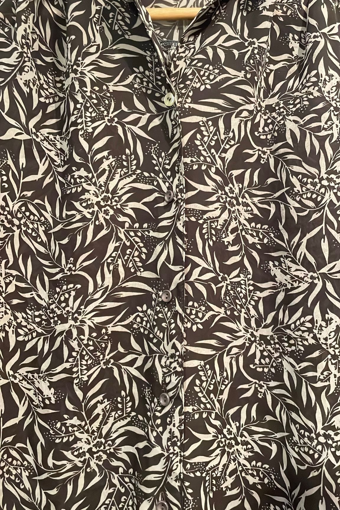 חולצת וינטג' עלים