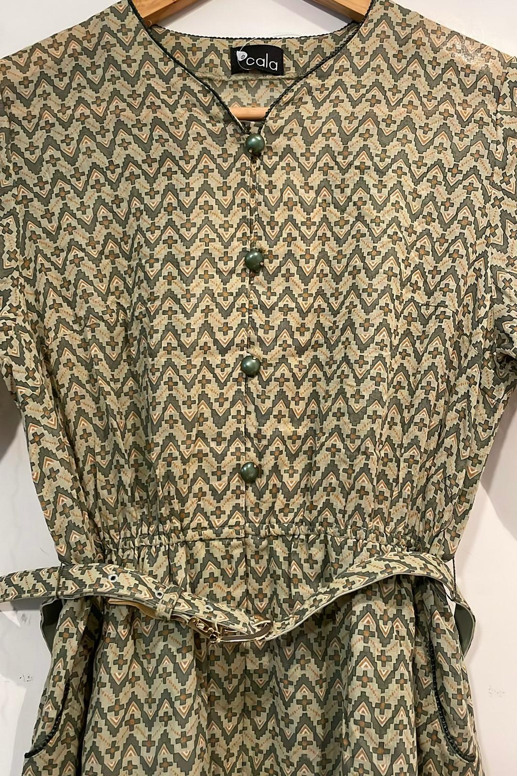 שמלת וינטג' חאקי