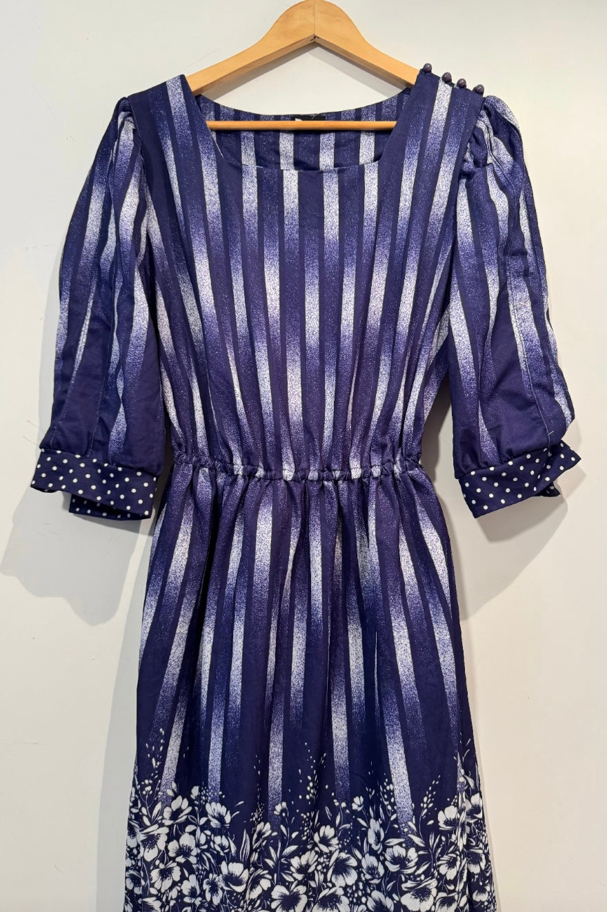 שמלת וינטג׳ שורות