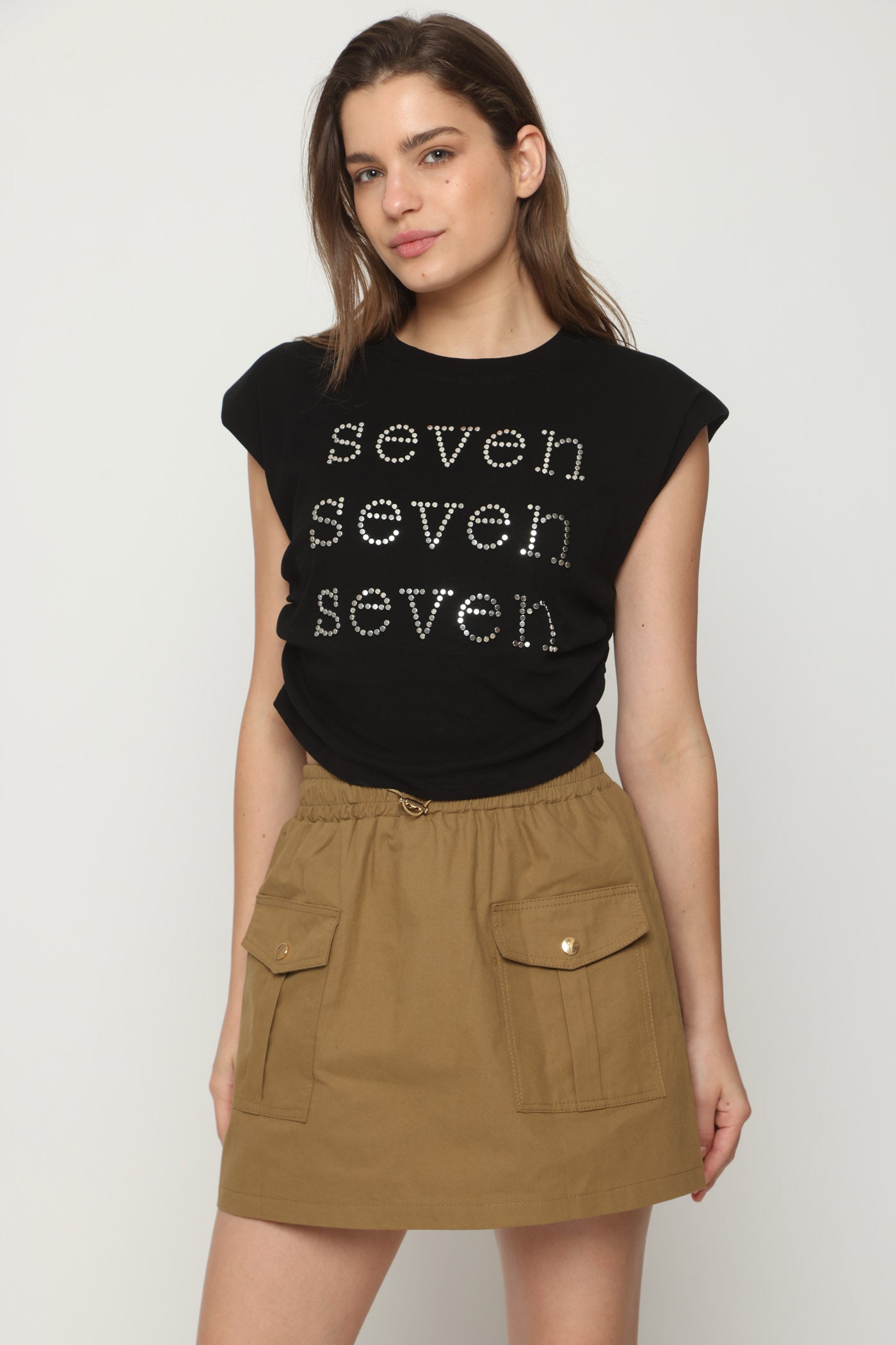 גופיית SEVEN