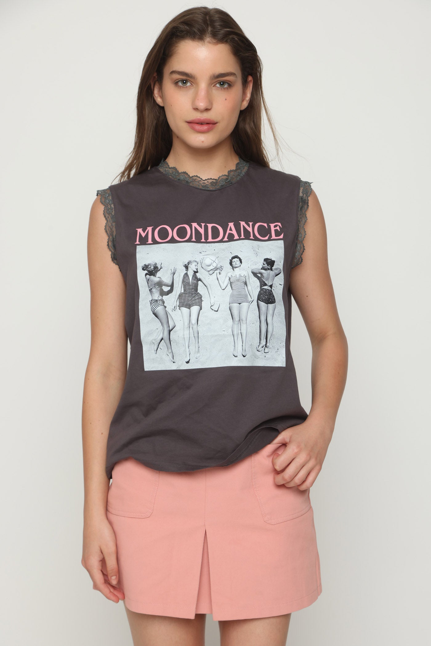 חצאית ורודה מיני