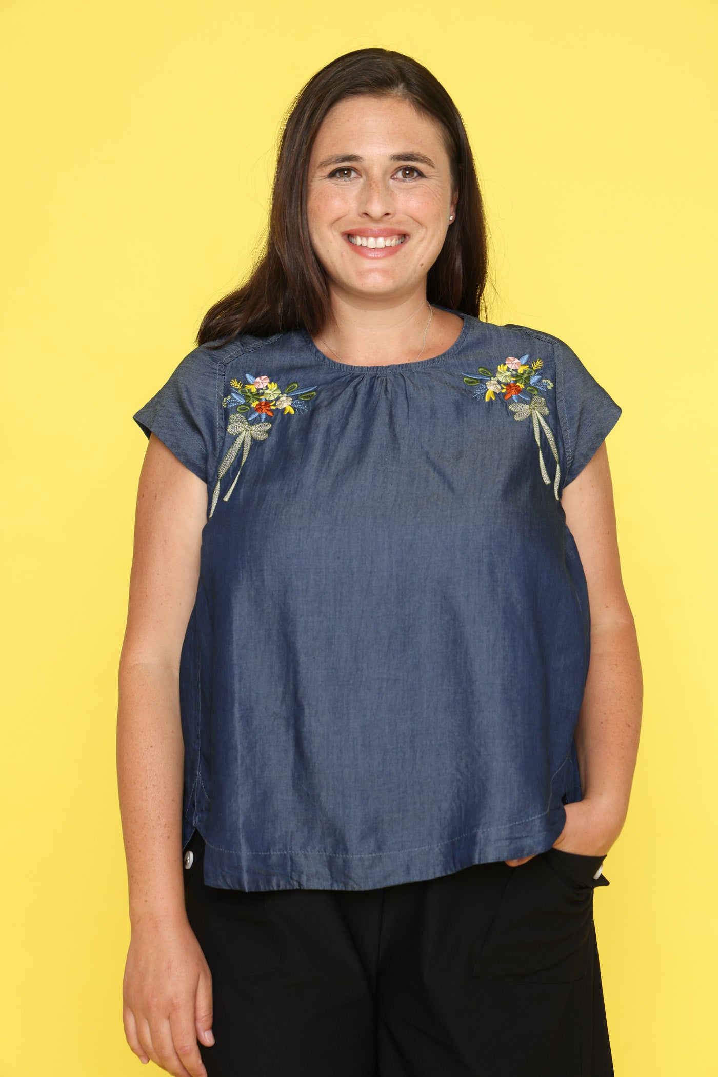 חולצת שני צידי פרחים