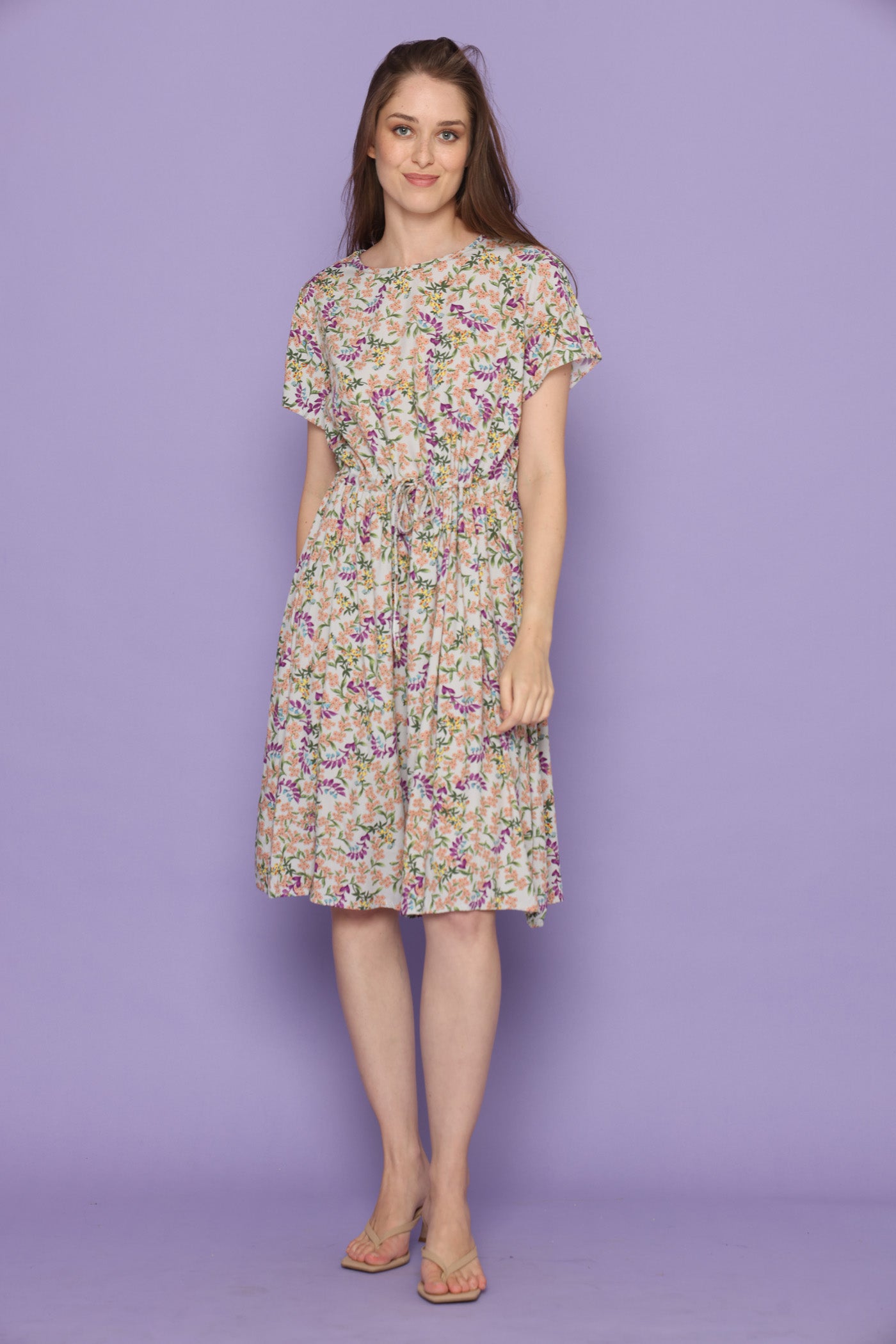 שמלת צבעוניות