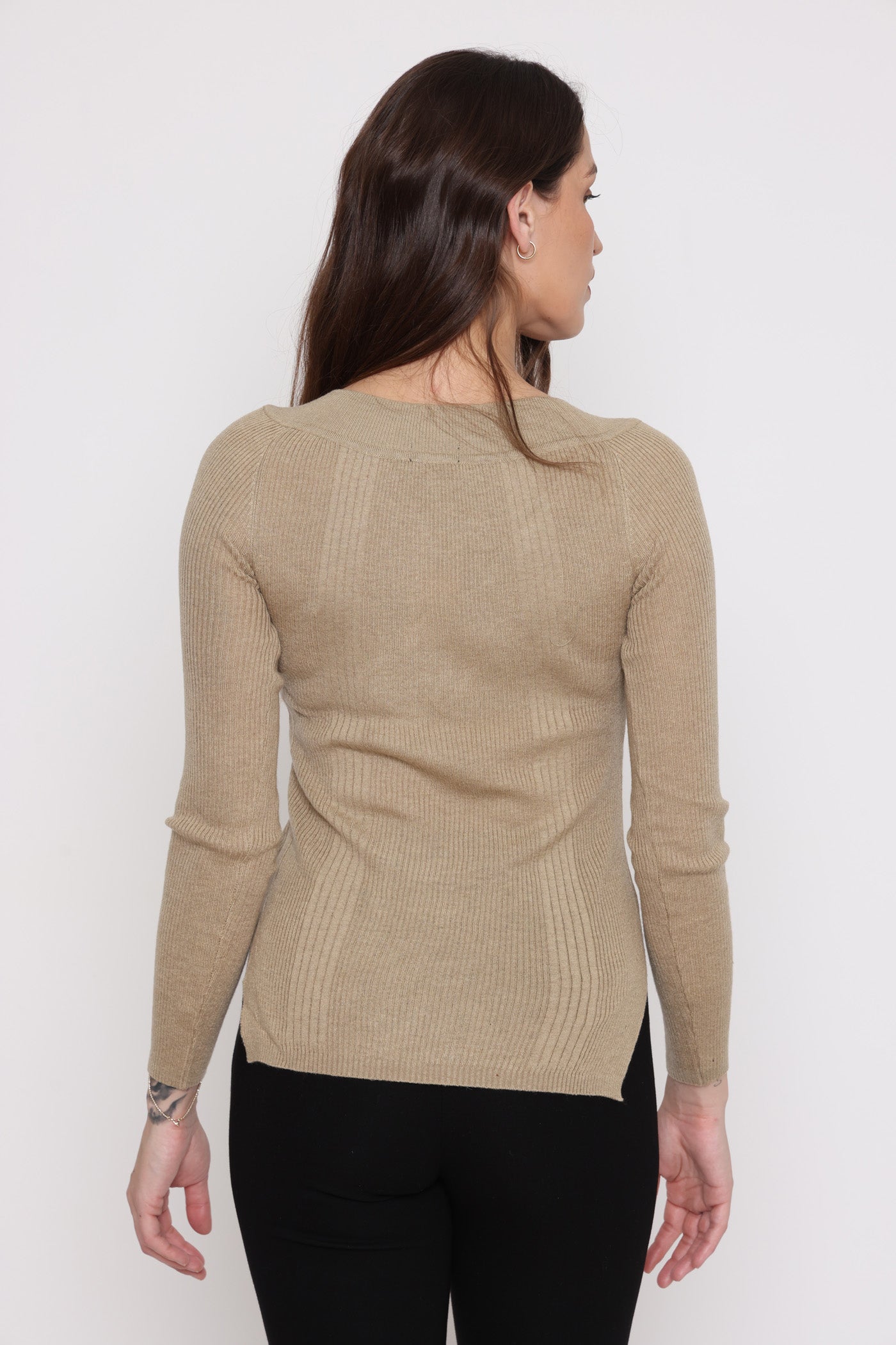 סריג גיזרה בז' חורף