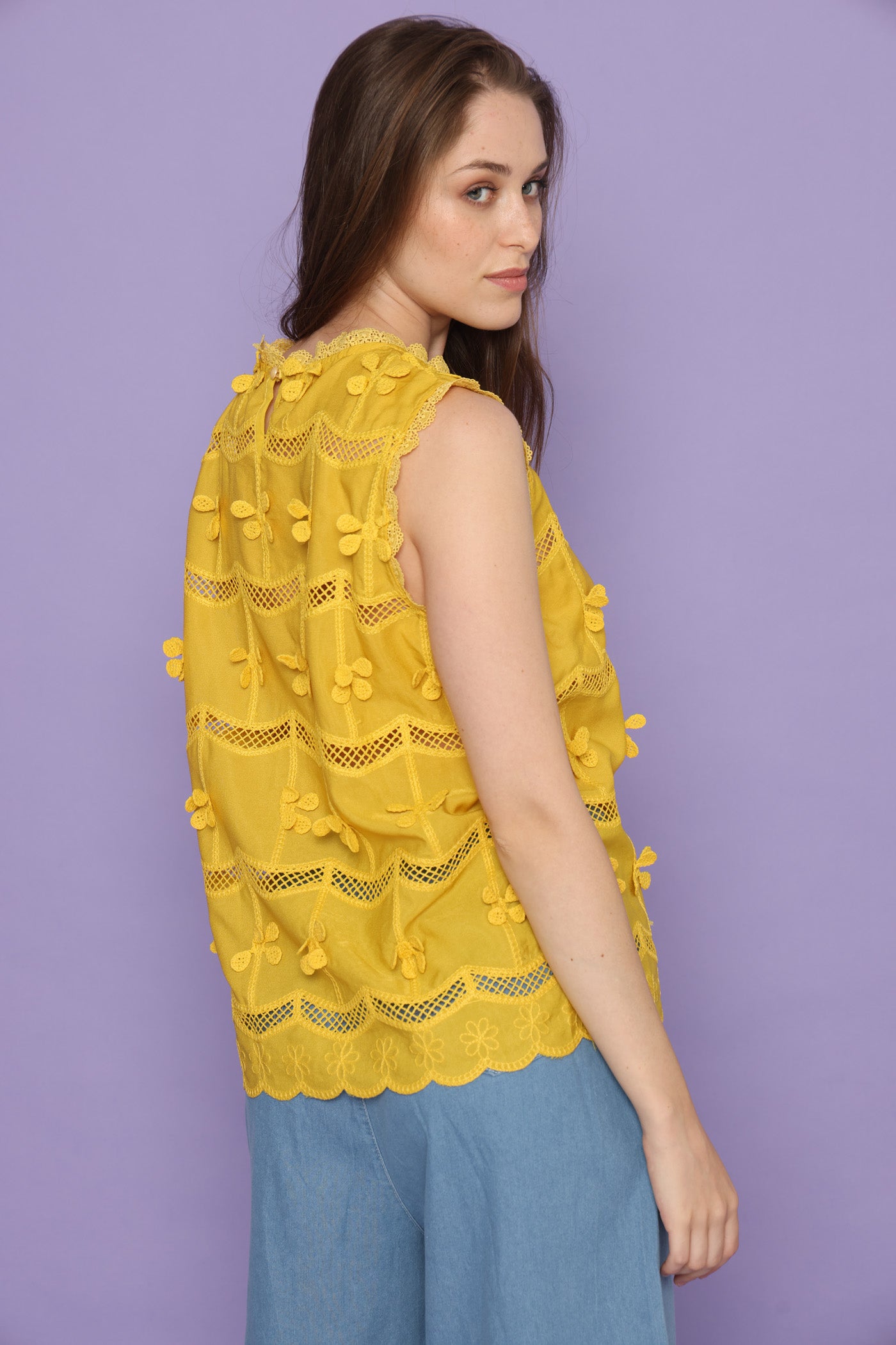 חולצת קרושה צהוב