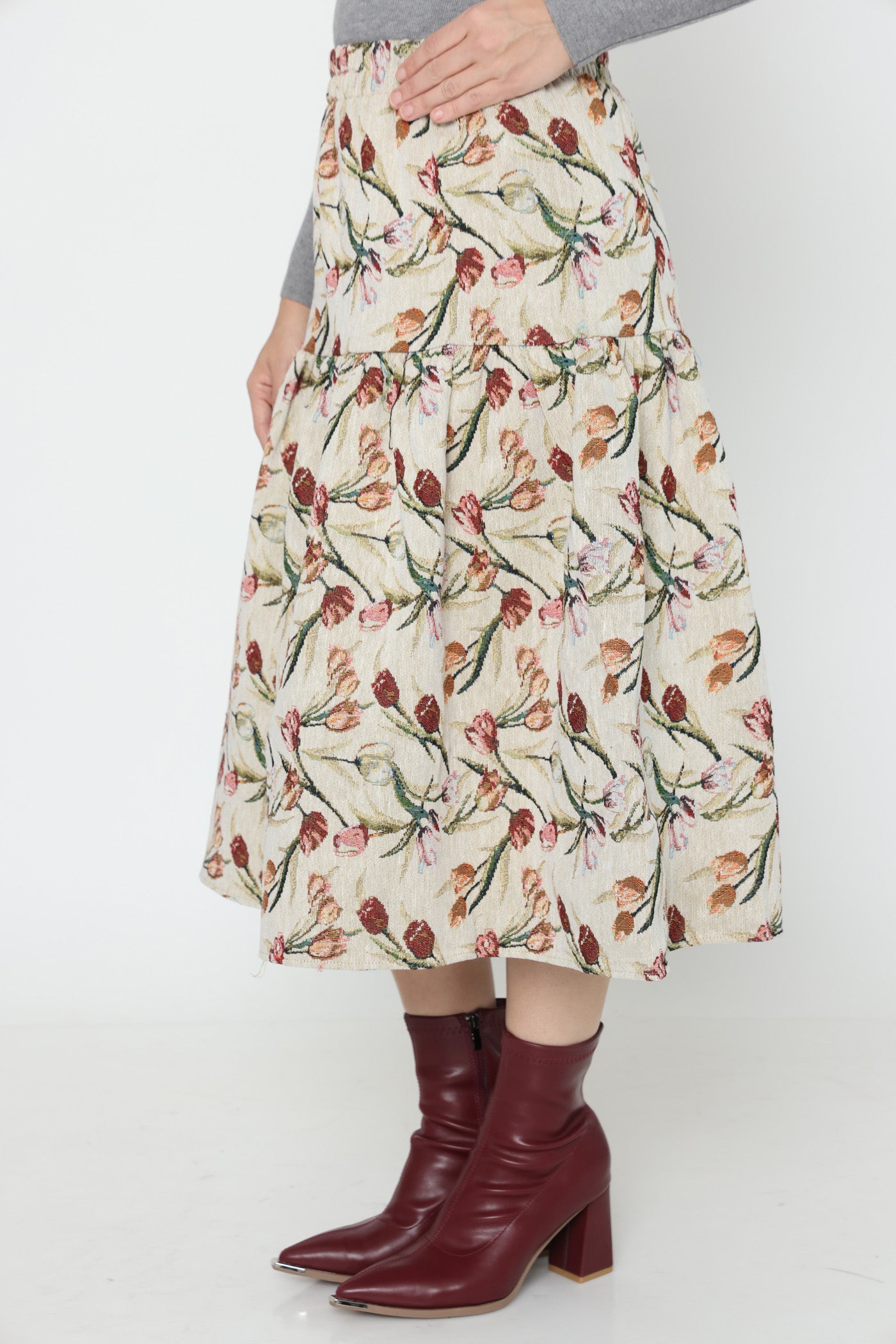 חצאית גינה אביבית