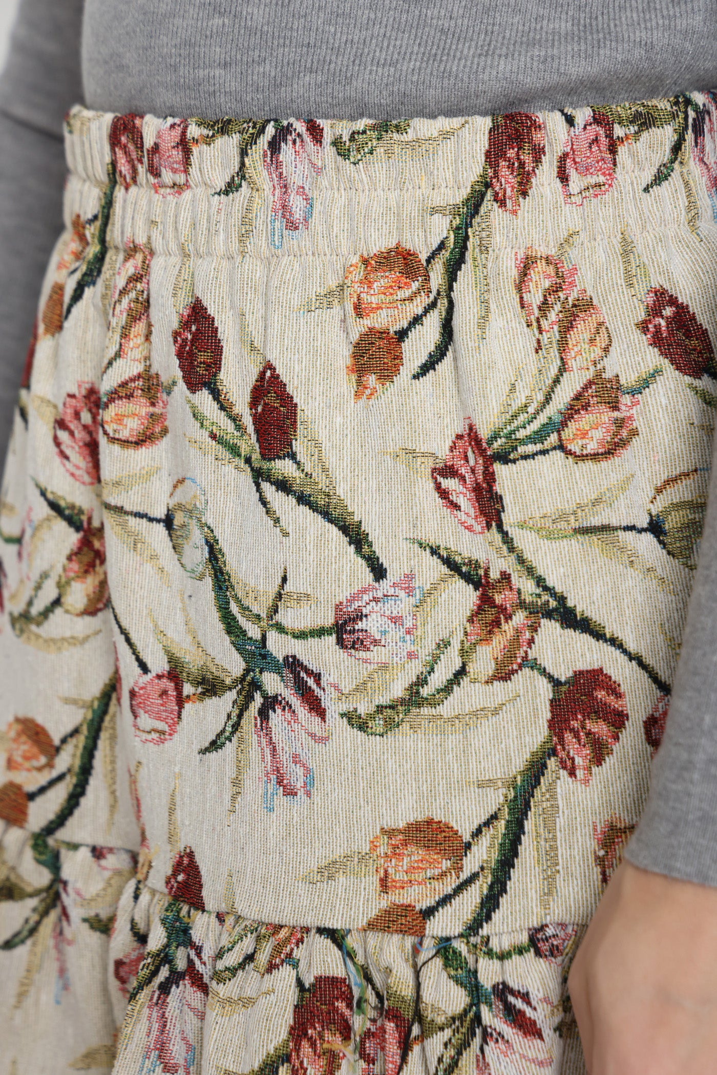 חצאית גינה אביבית