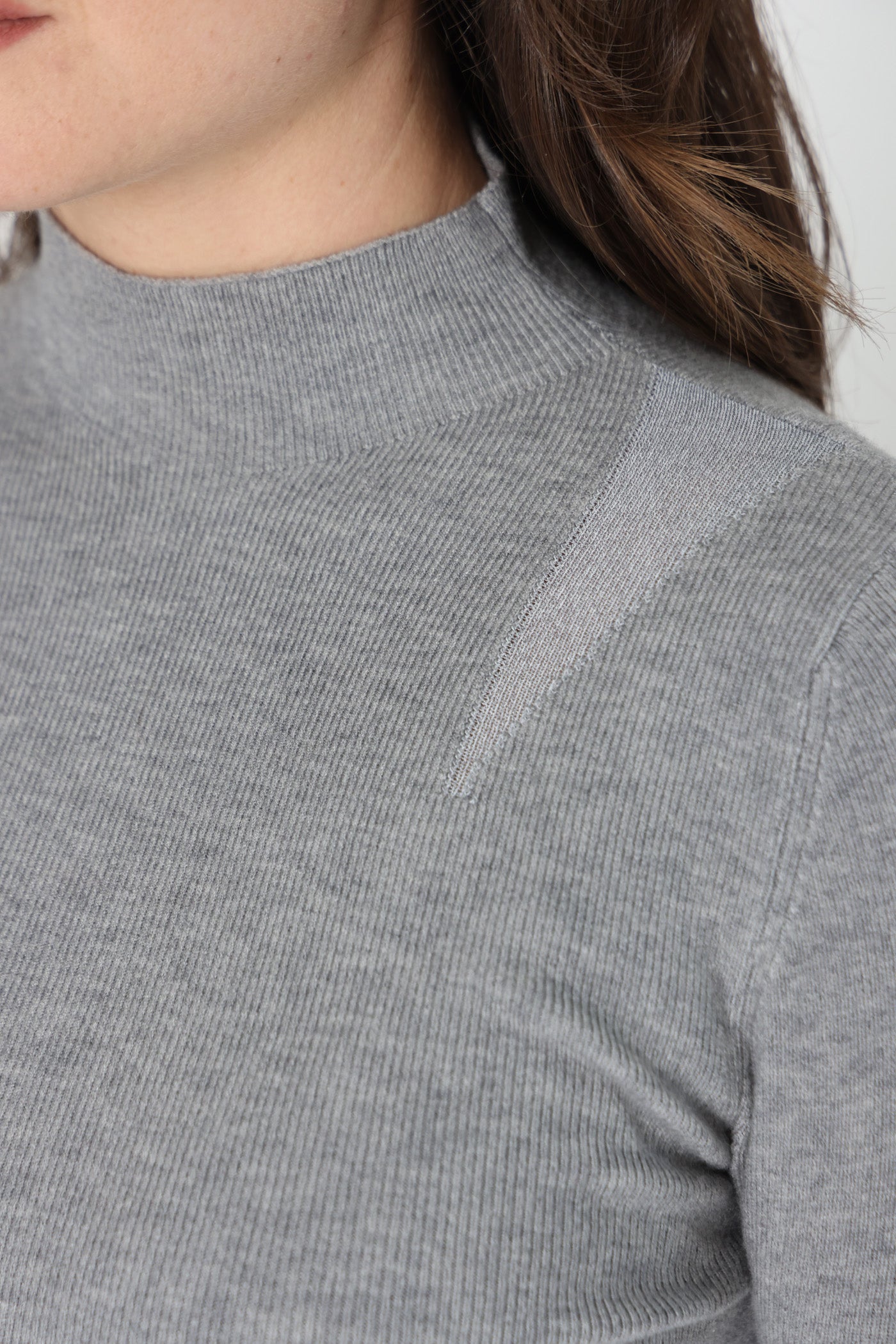 סריג משולש כתף