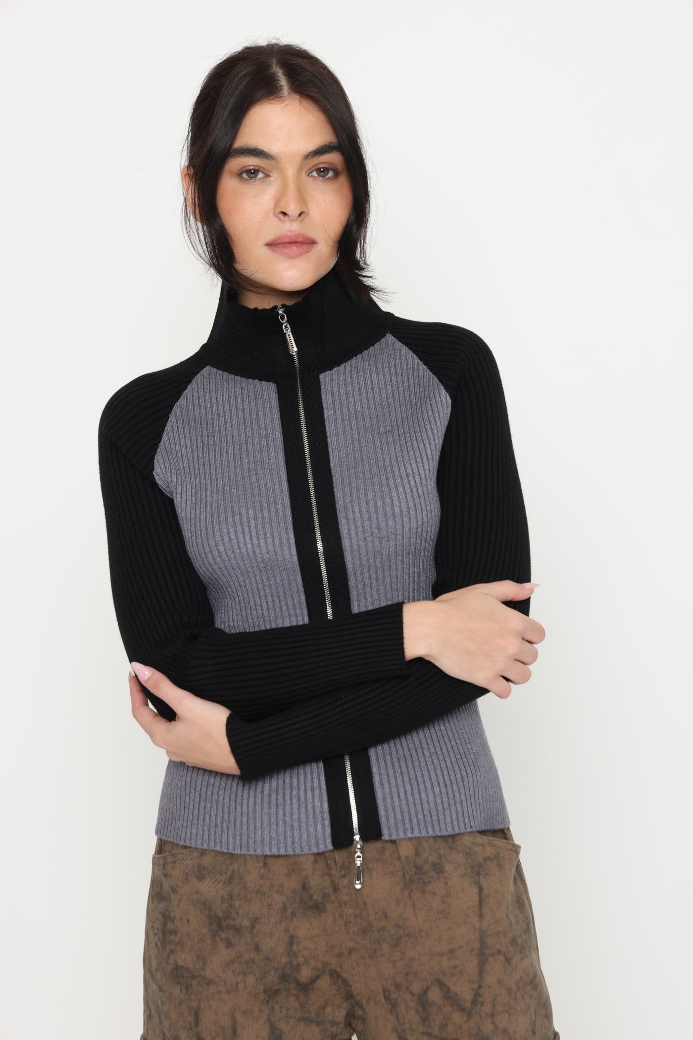 קרדיגן מסגרת