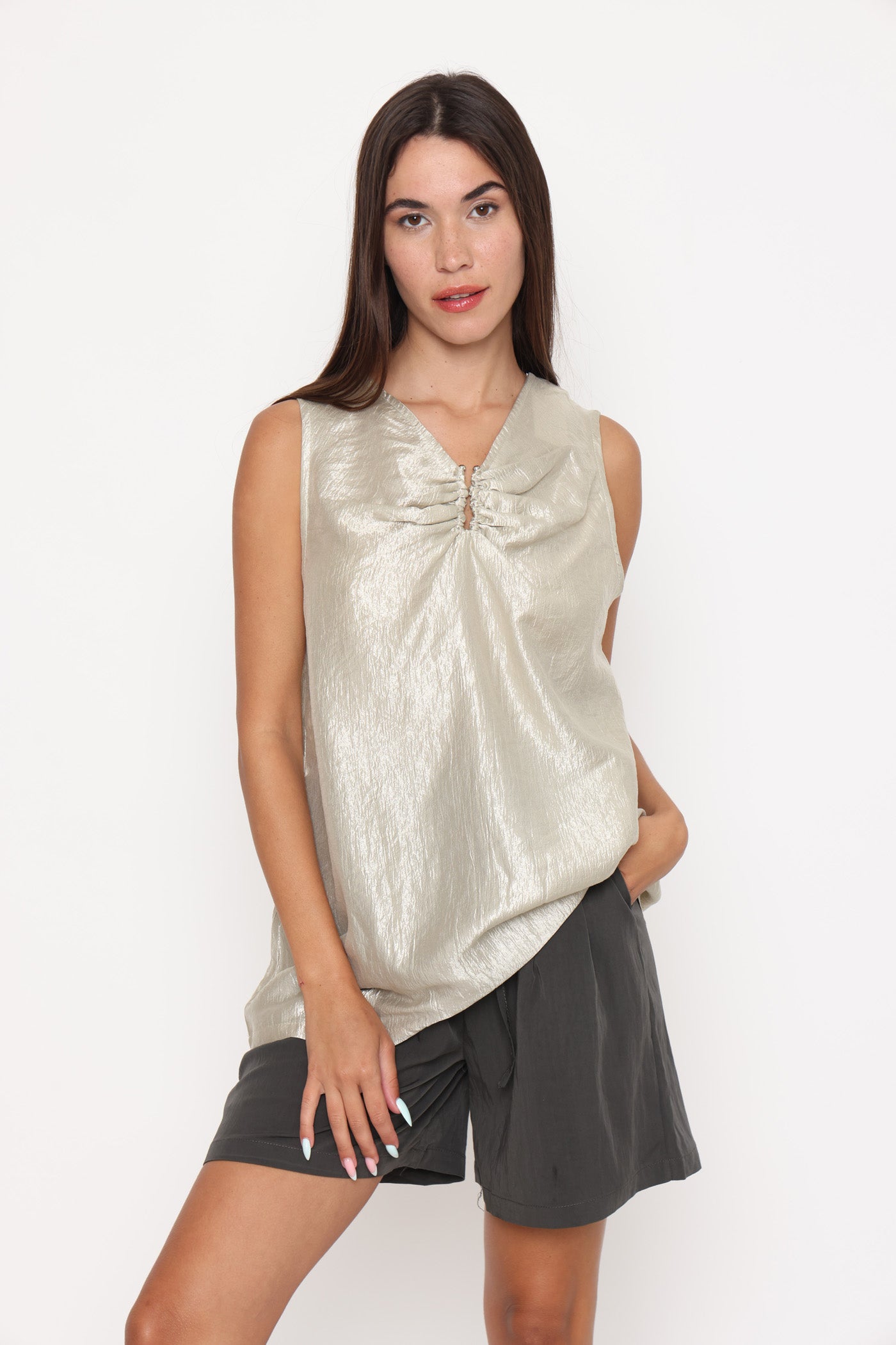 גופיית אבזם זהב