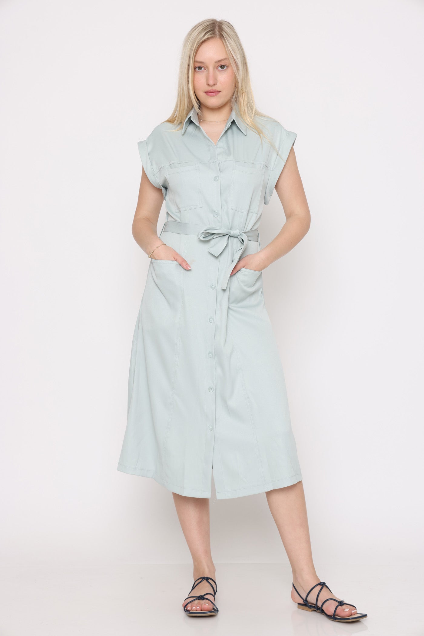 שמלת קלאסיקה