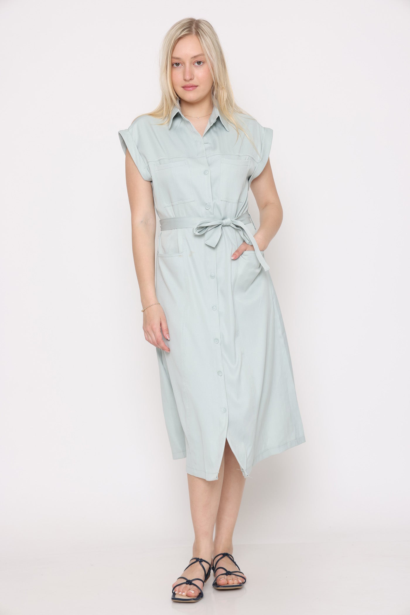 שמלת קלאסיקה